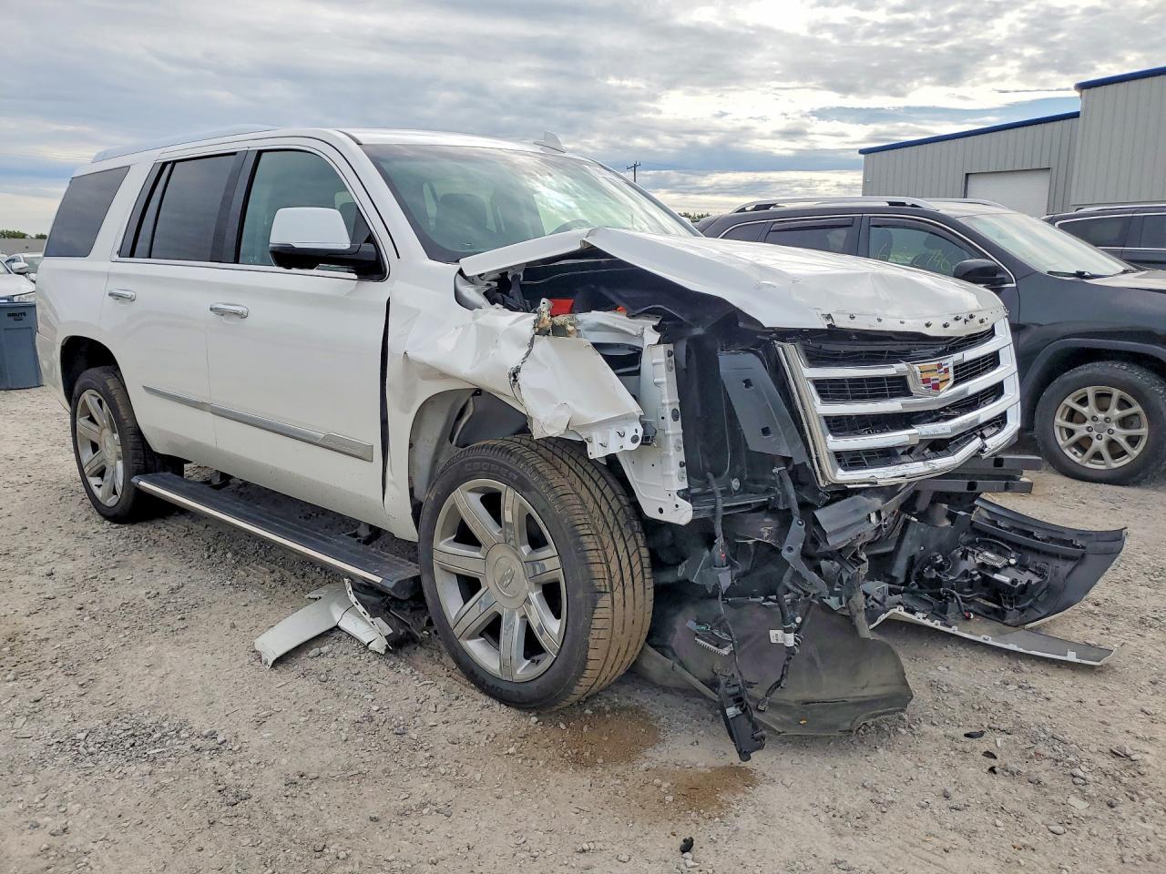 2019 Cadillac Escalade Premium Luxury - Фото 4