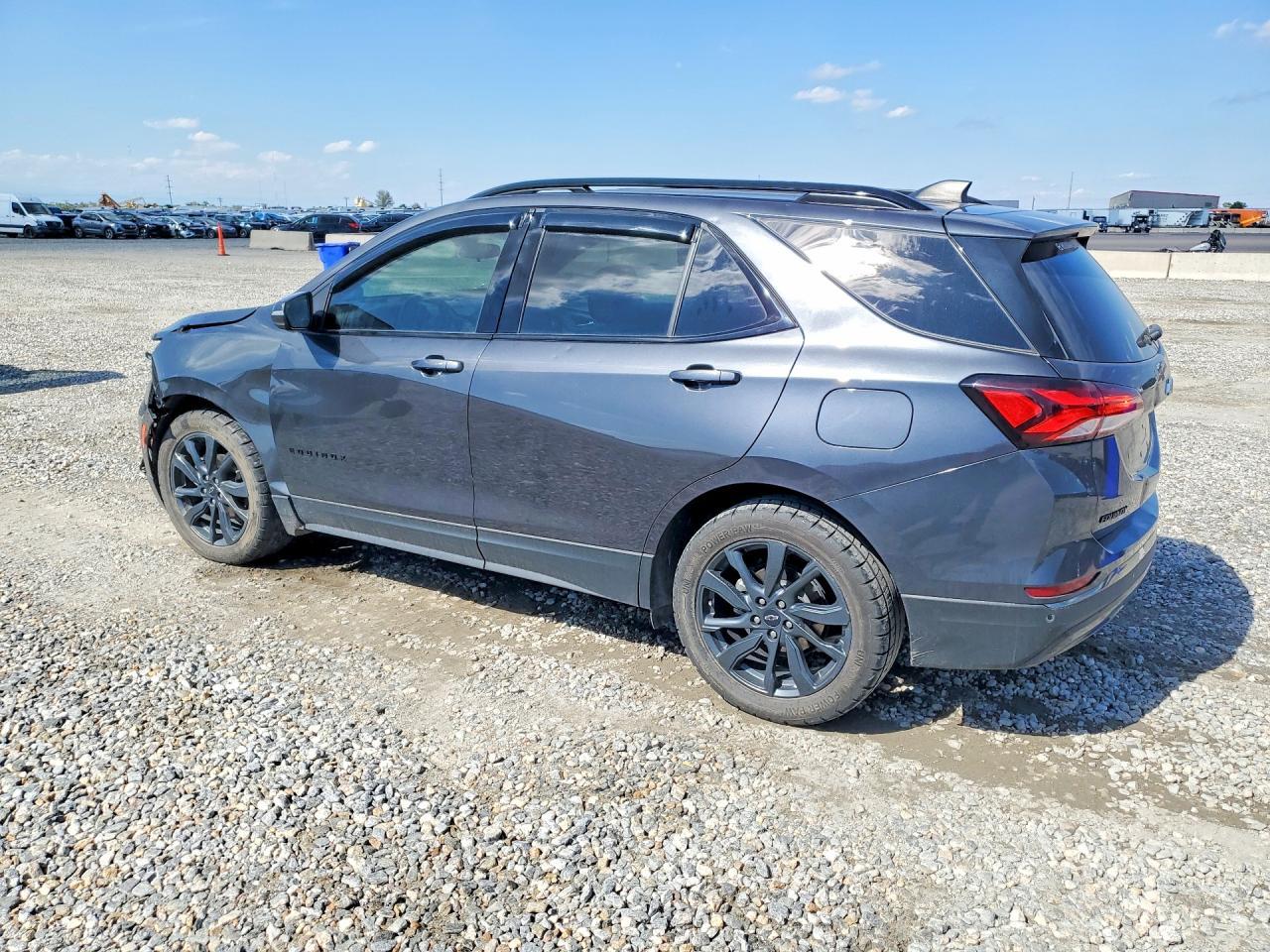 2022 Chevrolet Equinox Rs - Фото 2