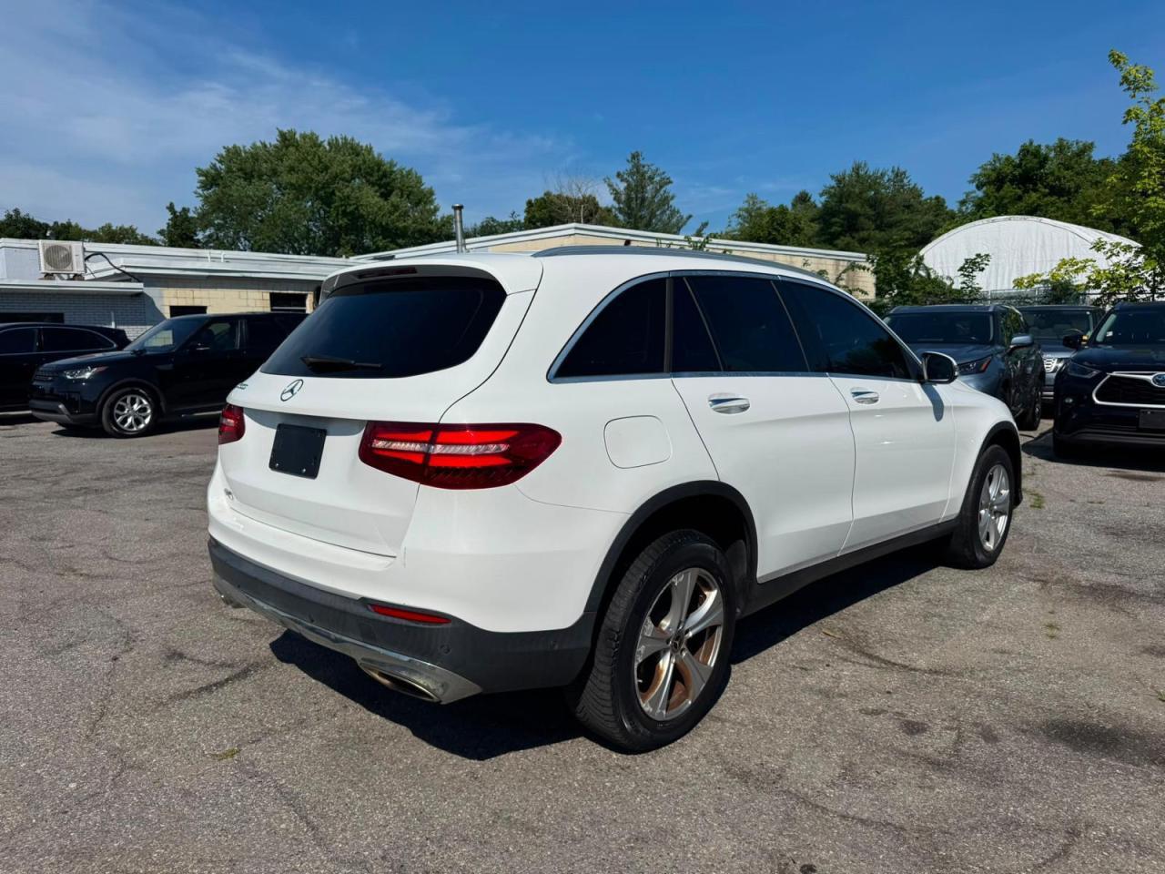 2018 Mercedes-Benz Glc 300 - Image 4