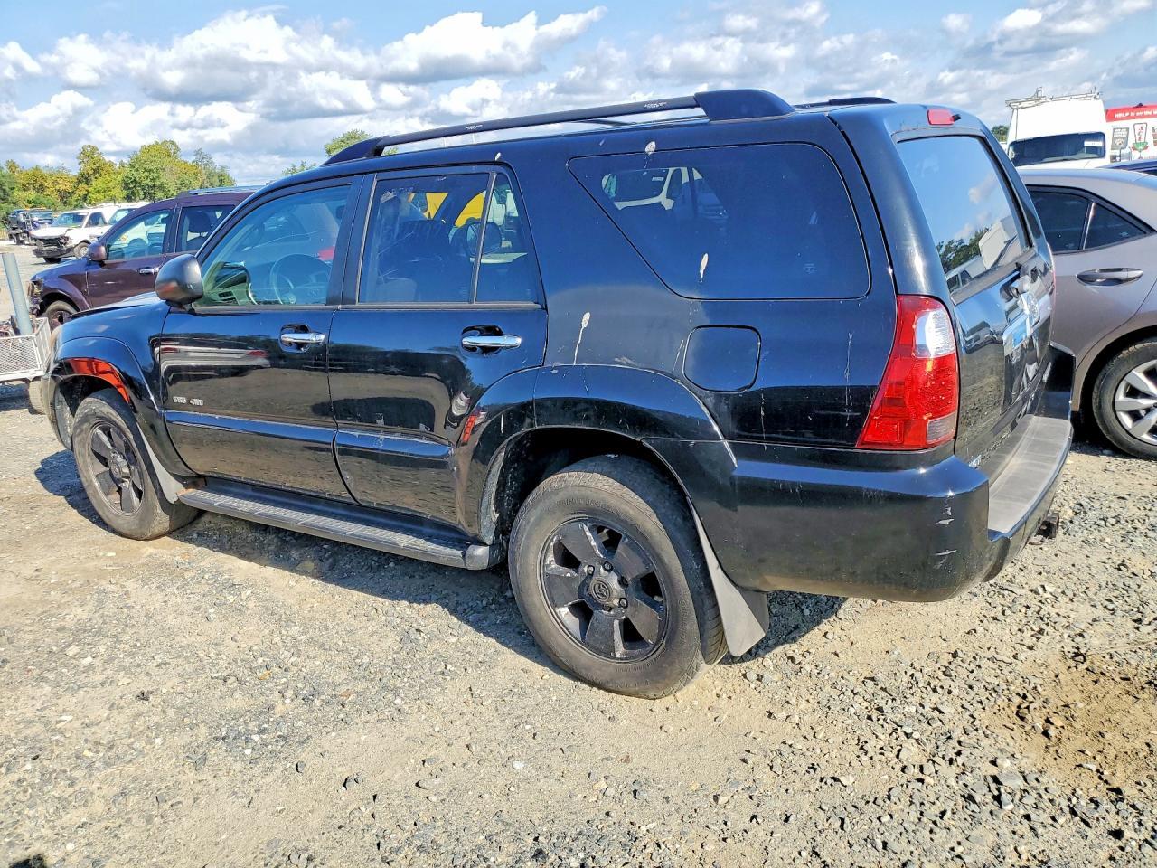 2006 Toyota 4Runner Sr5 - Image 2
