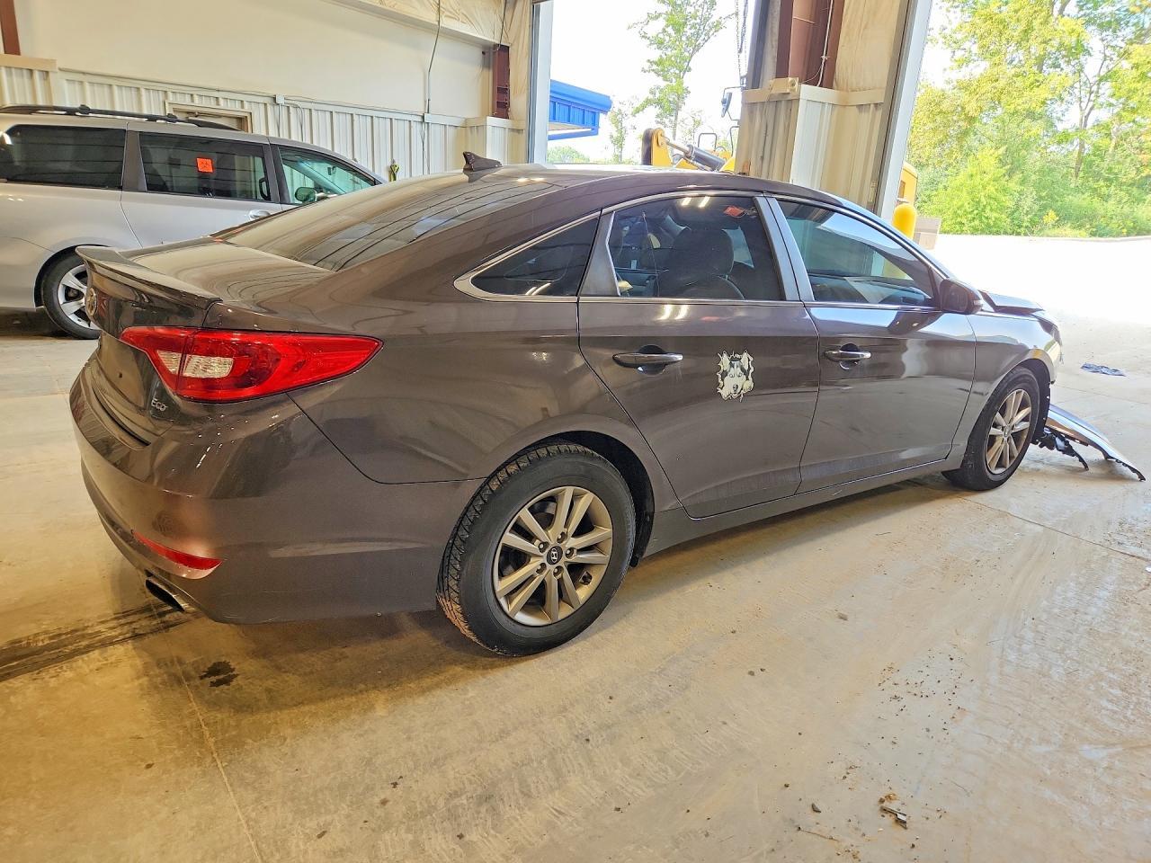 2016 Hyundai Sonata Eco - Фото 3