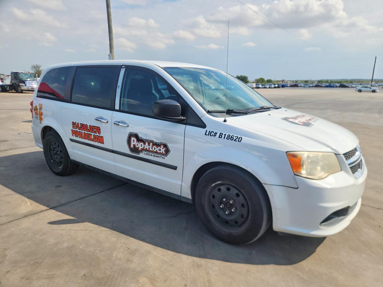 2014 Dodge Grand Caravan Se - Image 4