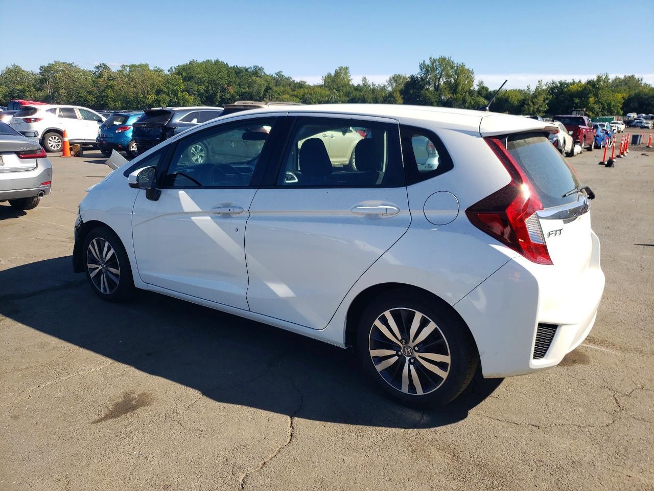 2016 Honda Fit Ex - Image 2