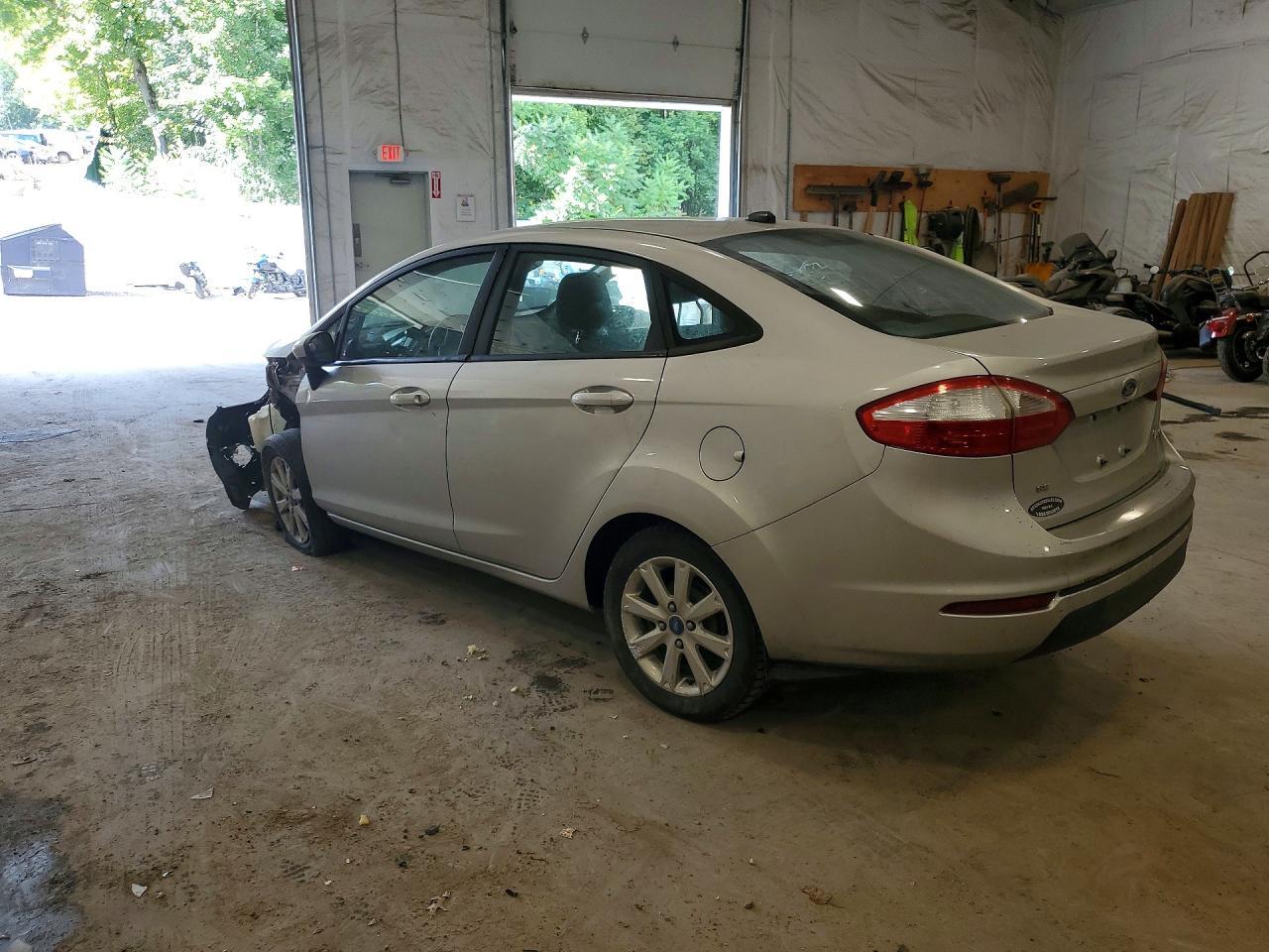 2018 Ford Fiesta S - Image 2