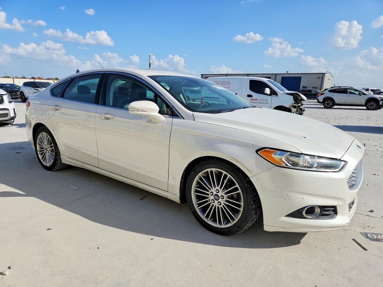 2014 Ford Fusion Se - Фото 4