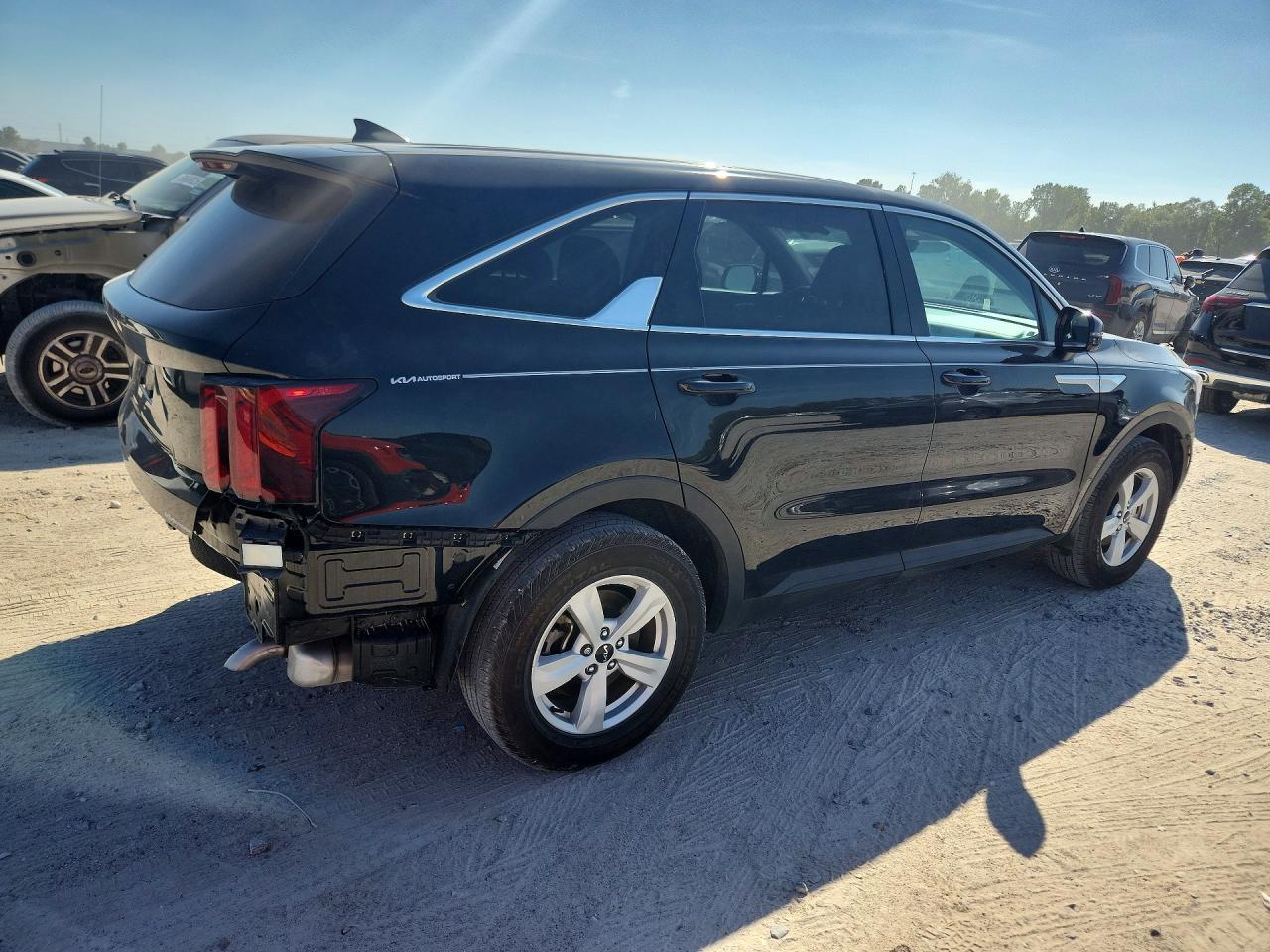 2025 Kia Sorento Lx - Фото 3