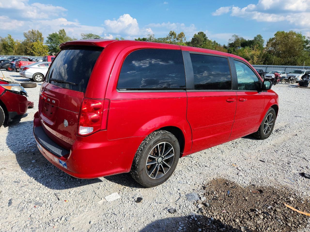 2015 Dodge Grand Caravan Se - Image 3