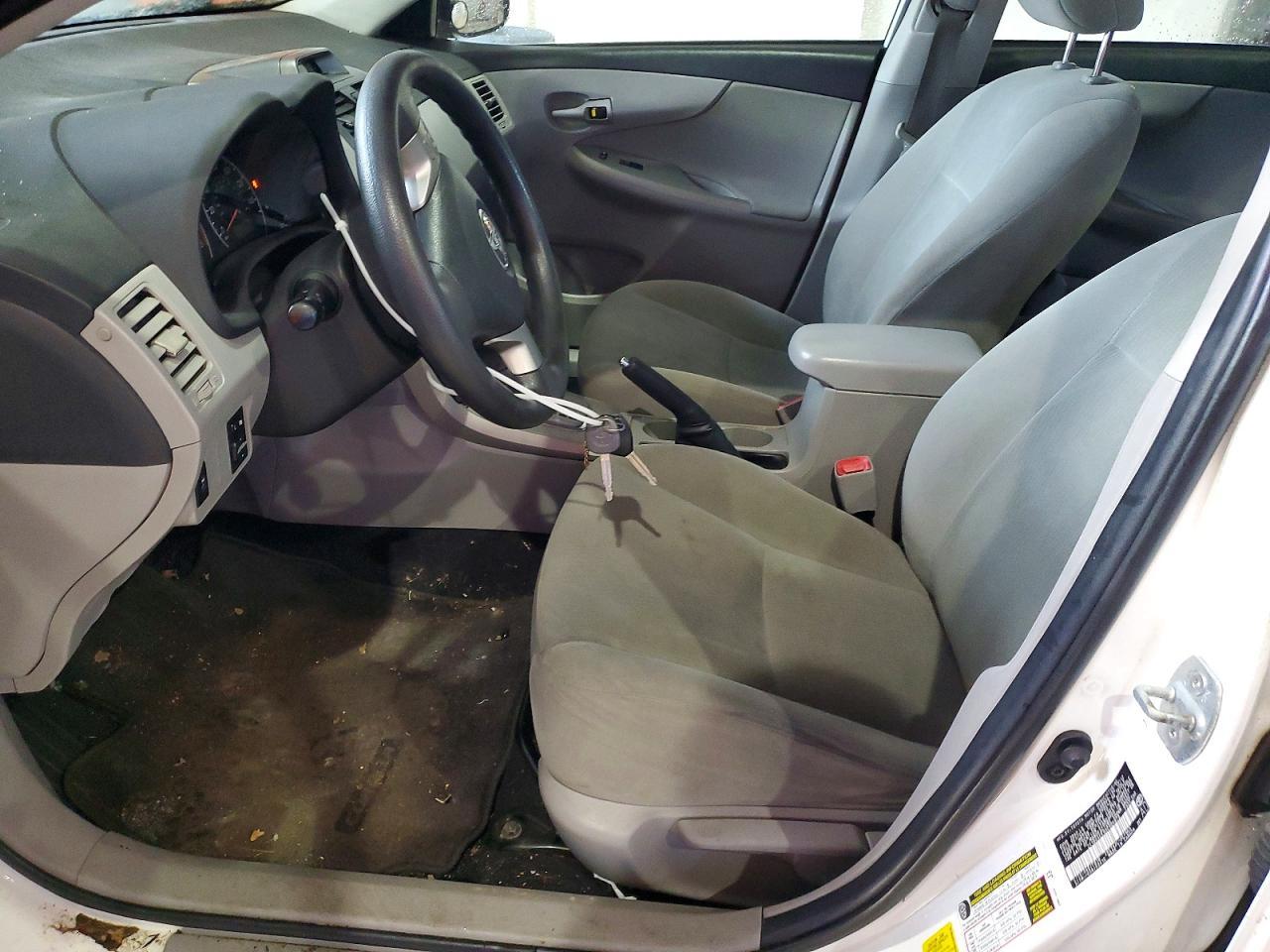 2013 Toyota Corolla Le - Фото 7