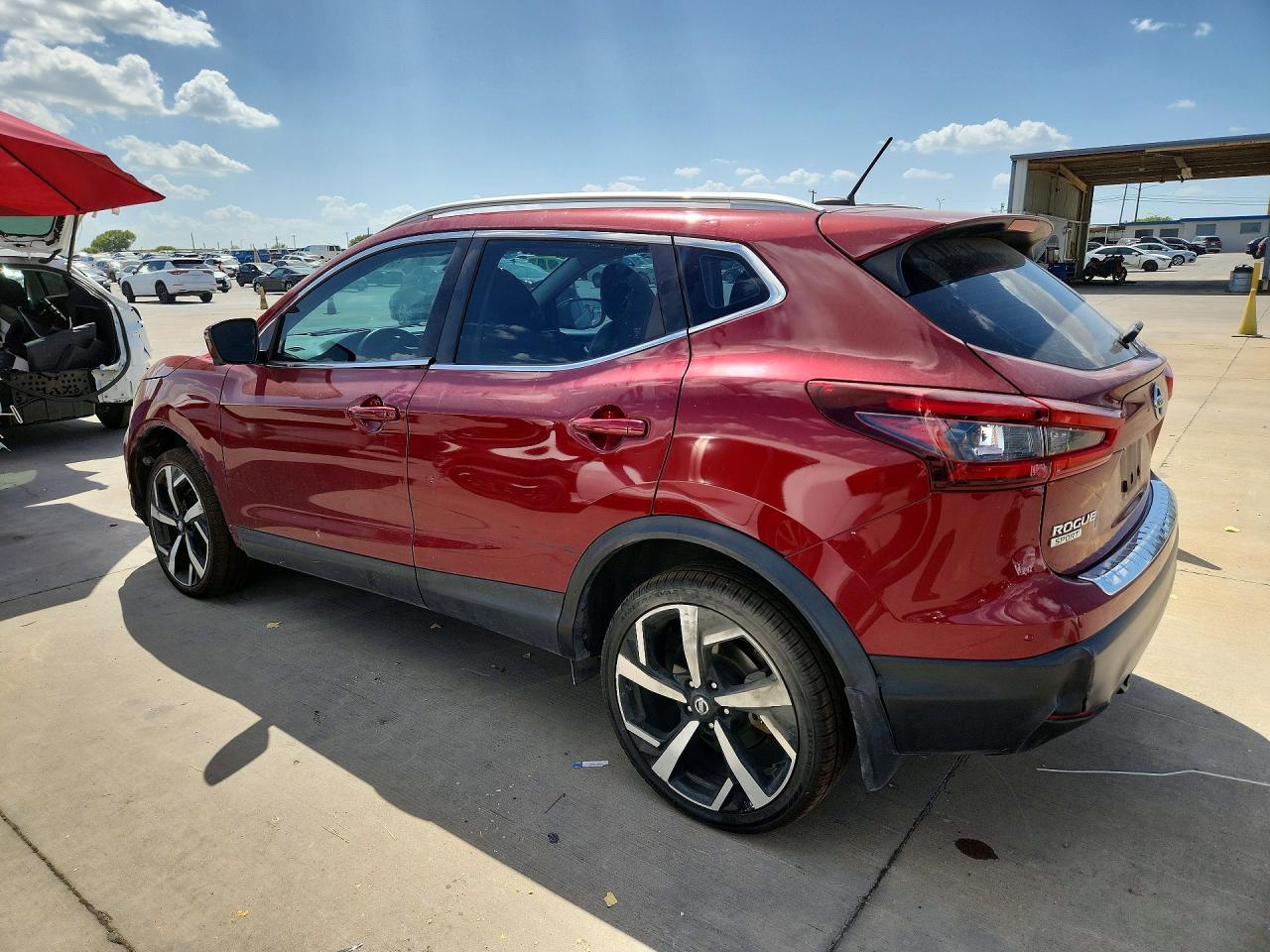 2022 Nissan Rogue Sport Sl - Фото 2