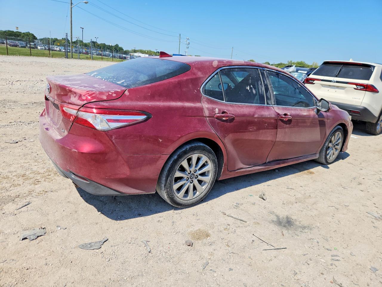 2019 Toyota Camry Le - Image 3