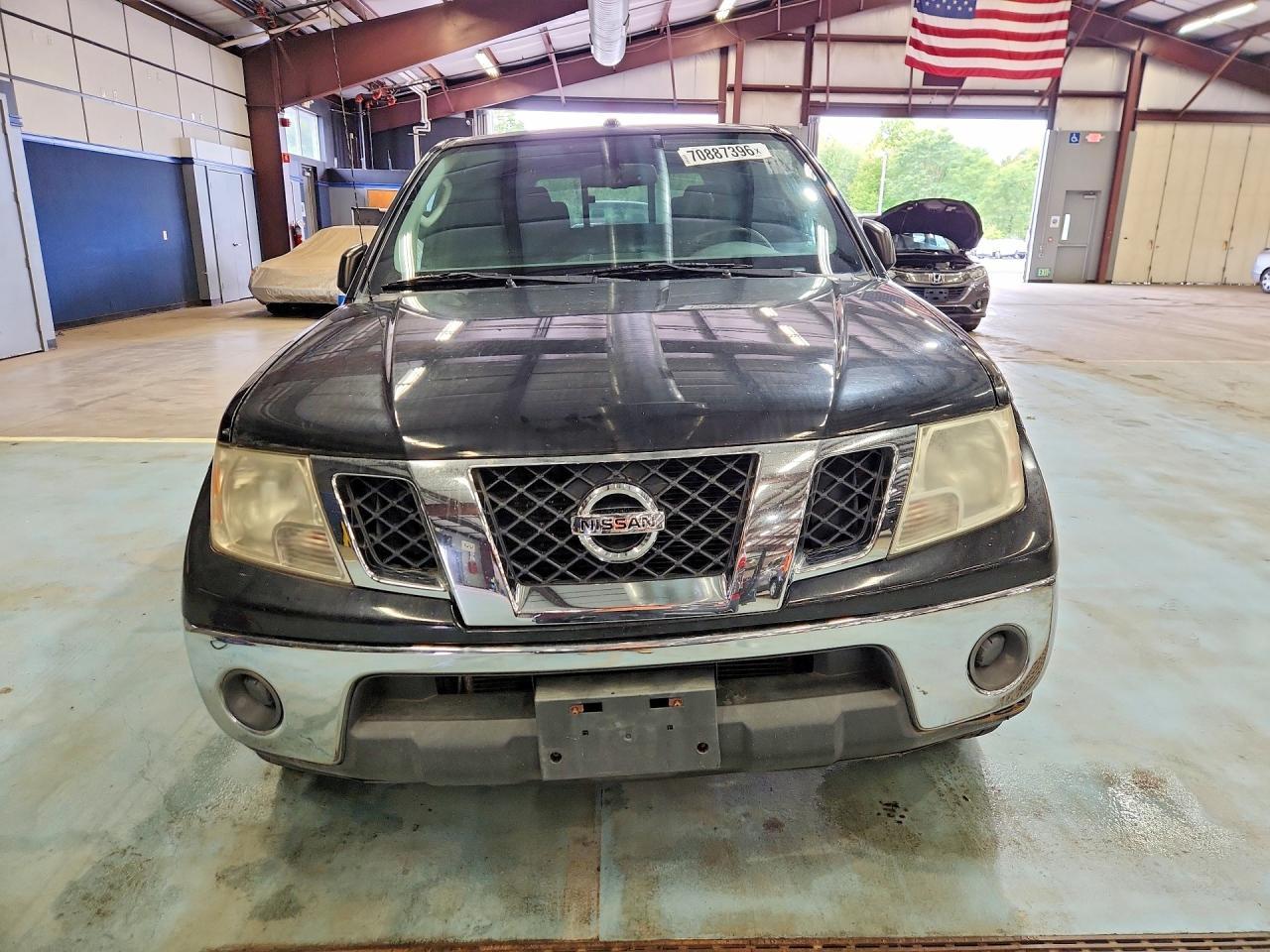 2011 Nissan Frontier Sv V6 - Image 5
