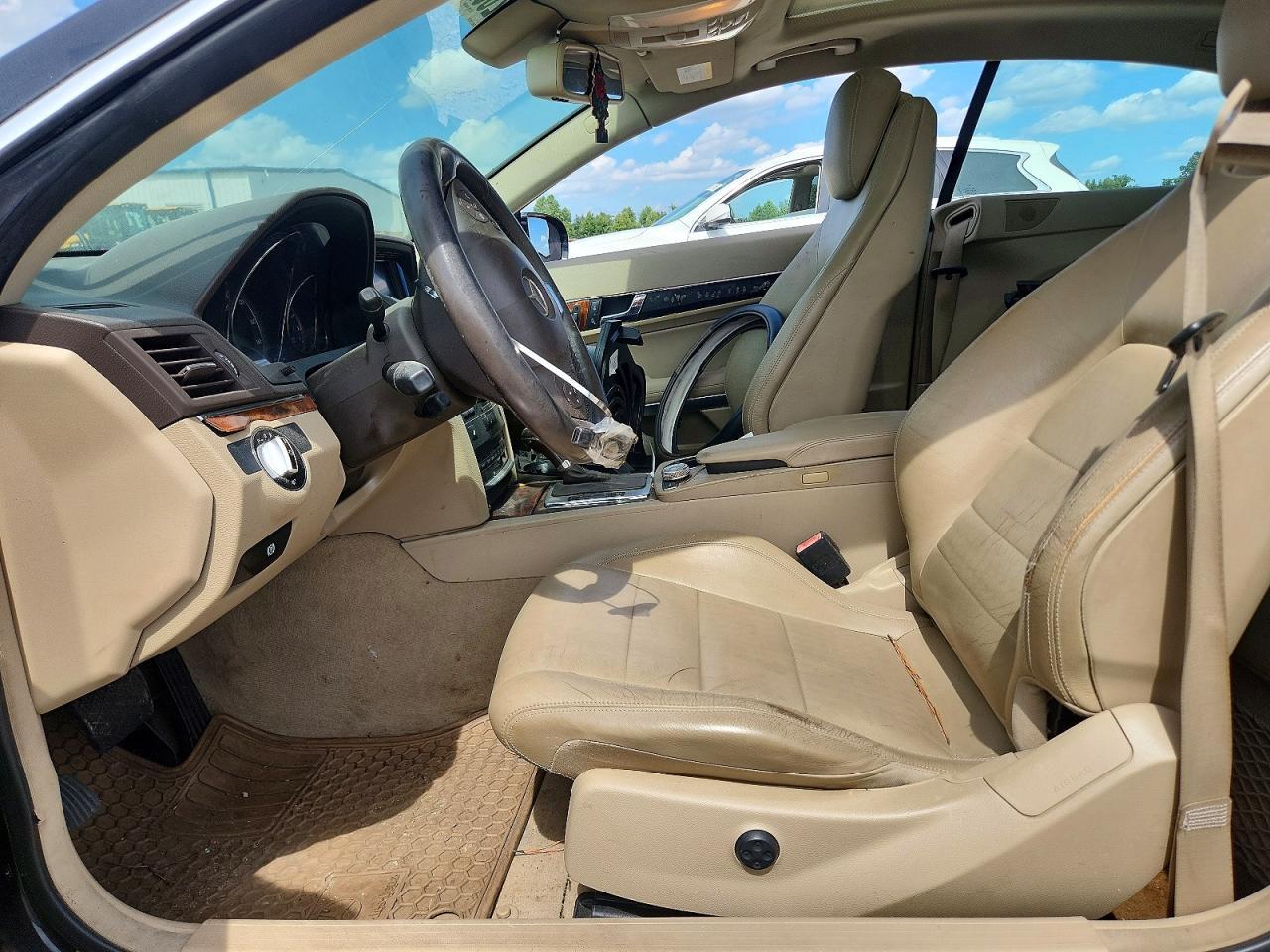 2010 Mercedes-Benz E 350 - Фото 7