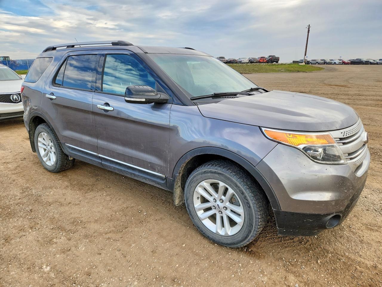 2013 Ford Explorer Xlt - Image 4
