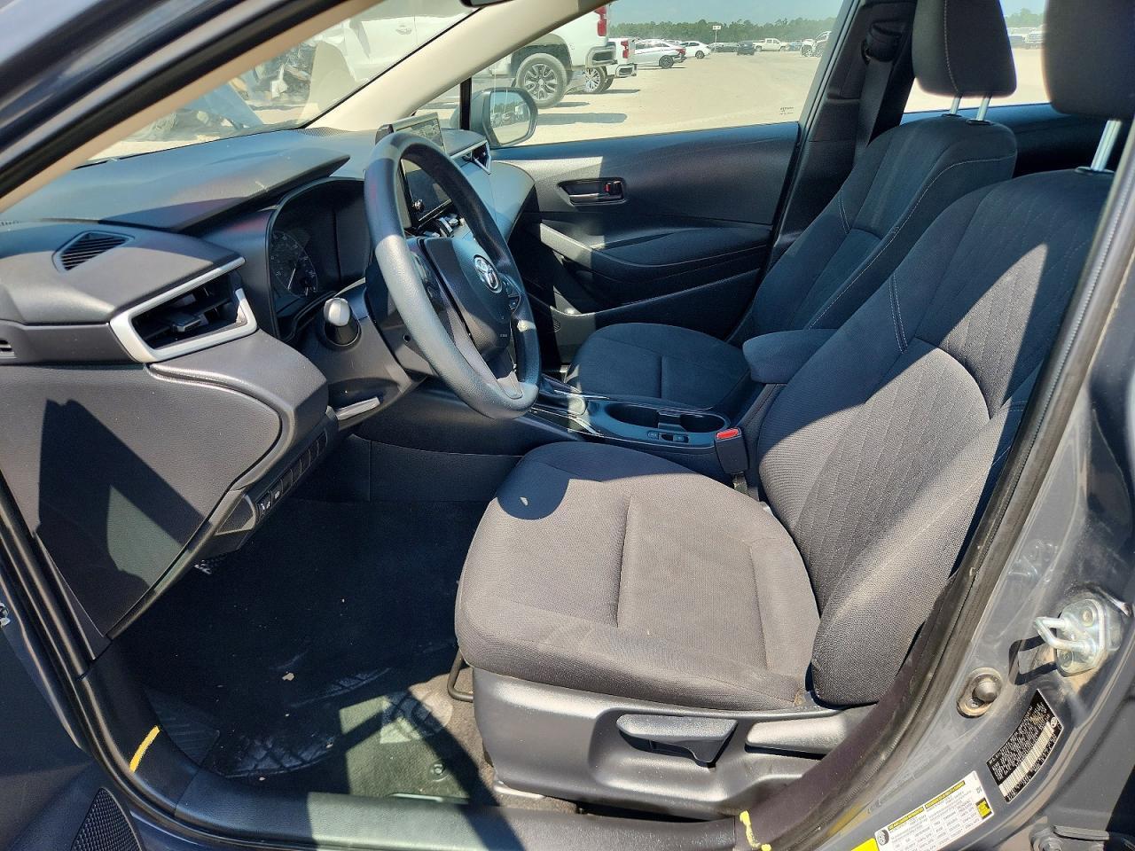 2025 Toyota Corolla Le - Фото 7