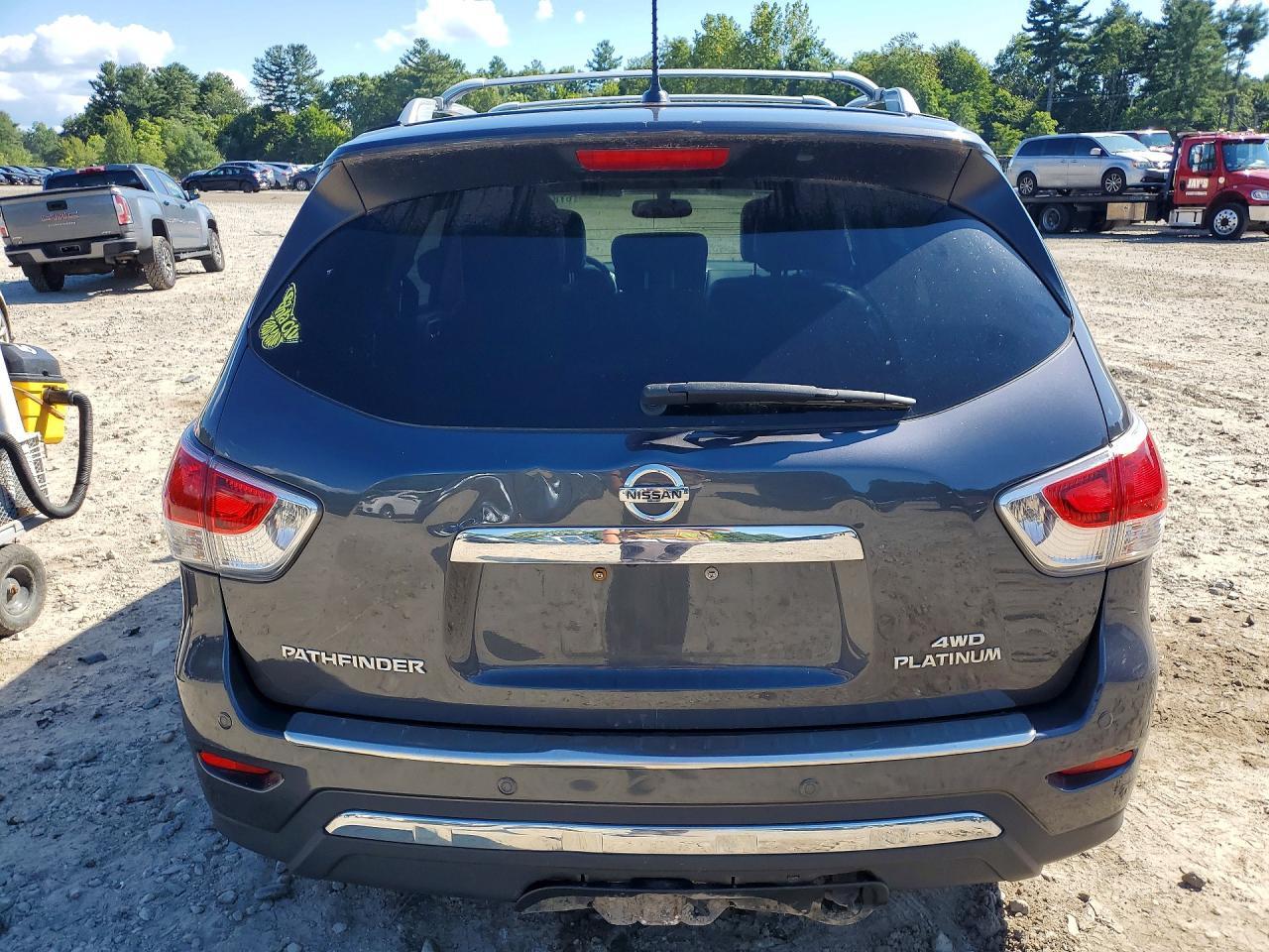 2014 Nissan Pathfinder S - Фото 6