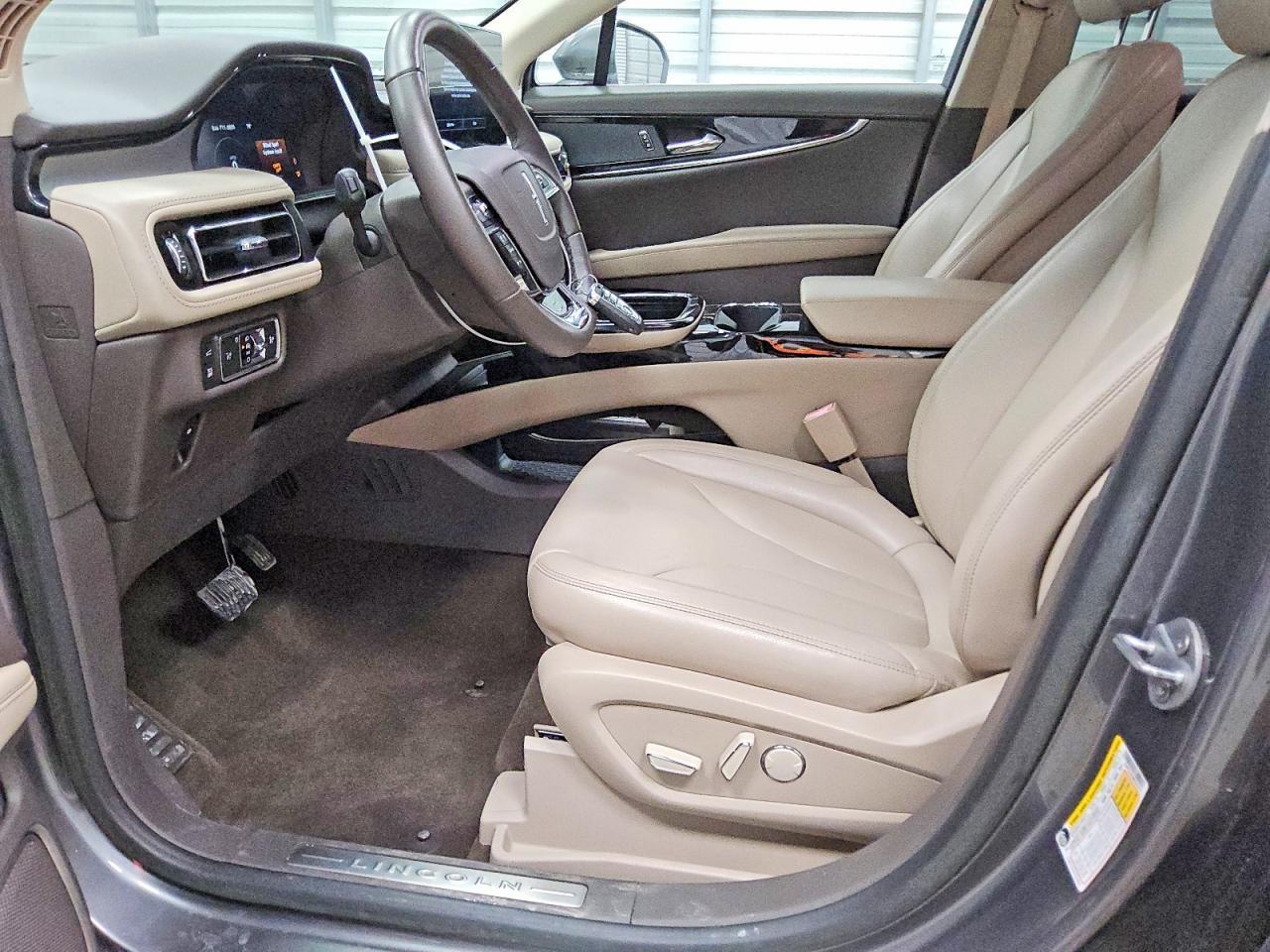 2021 Lincoln Nautilus - Фото 7