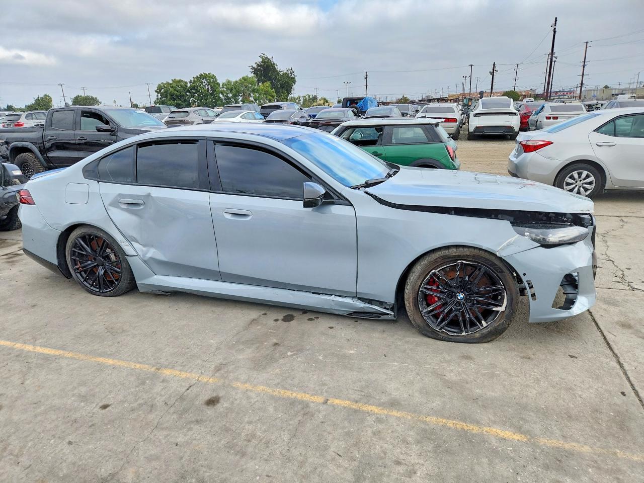 2026 BMW M5 - Фото 4