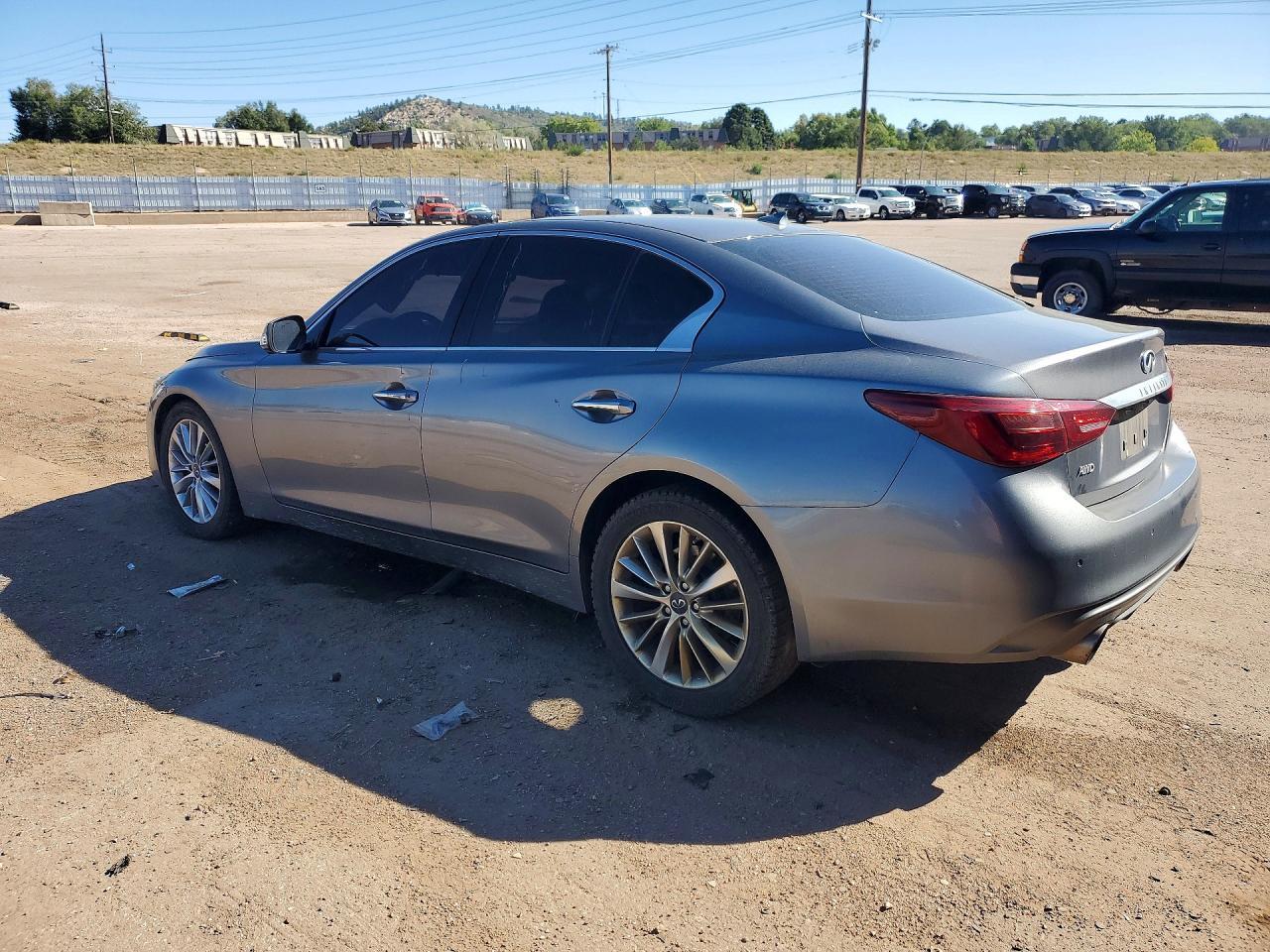2021 Infiniti Q50 Luxe - Image 2