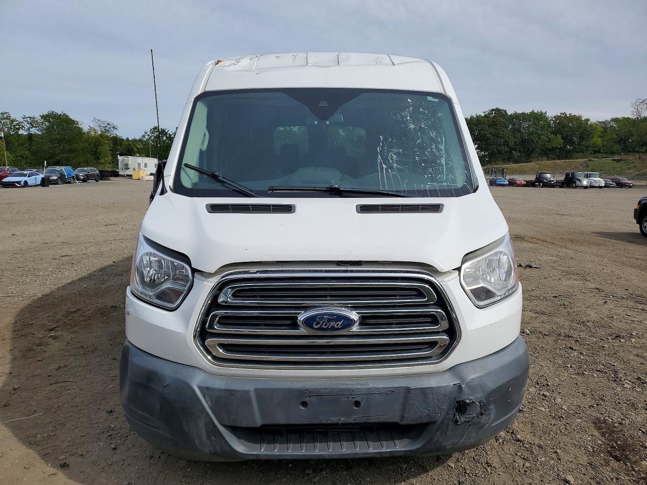 2016 Ford Transit T-350 - Фото 5