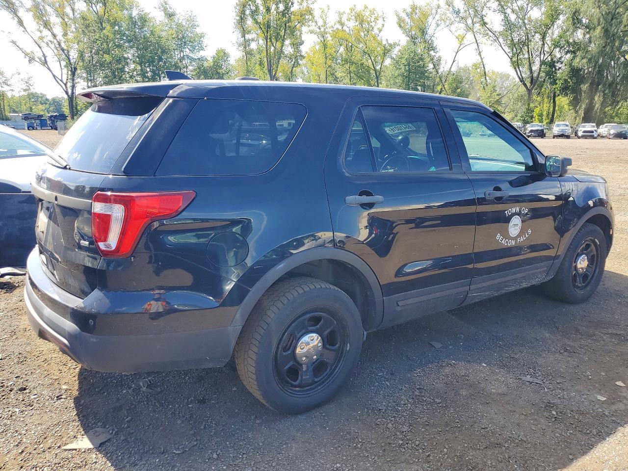2017 Ford Explorer Police Interceptor - Фото 3