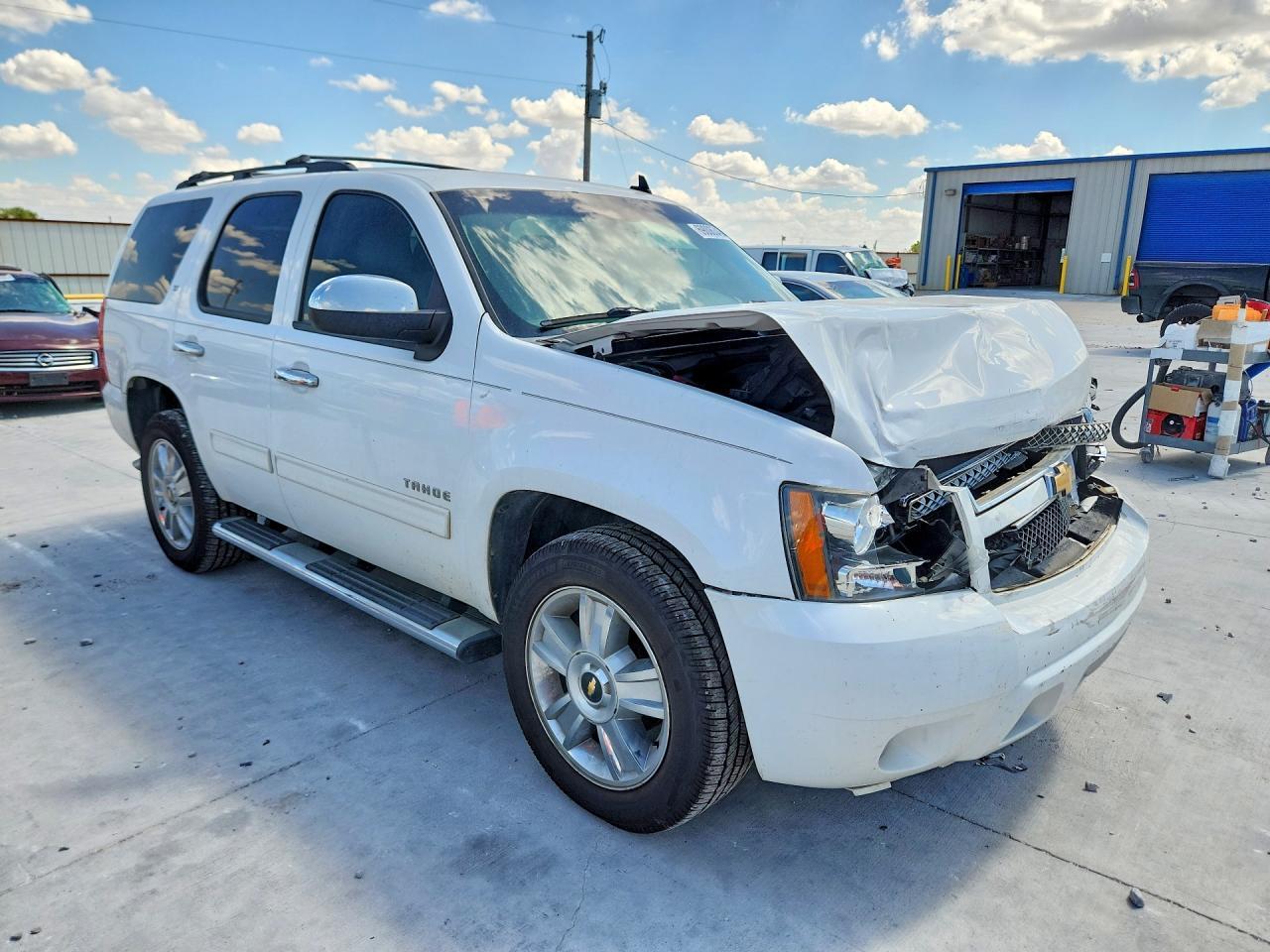 2013 Chevrolet Tahoe C1500 Lt - Image 4