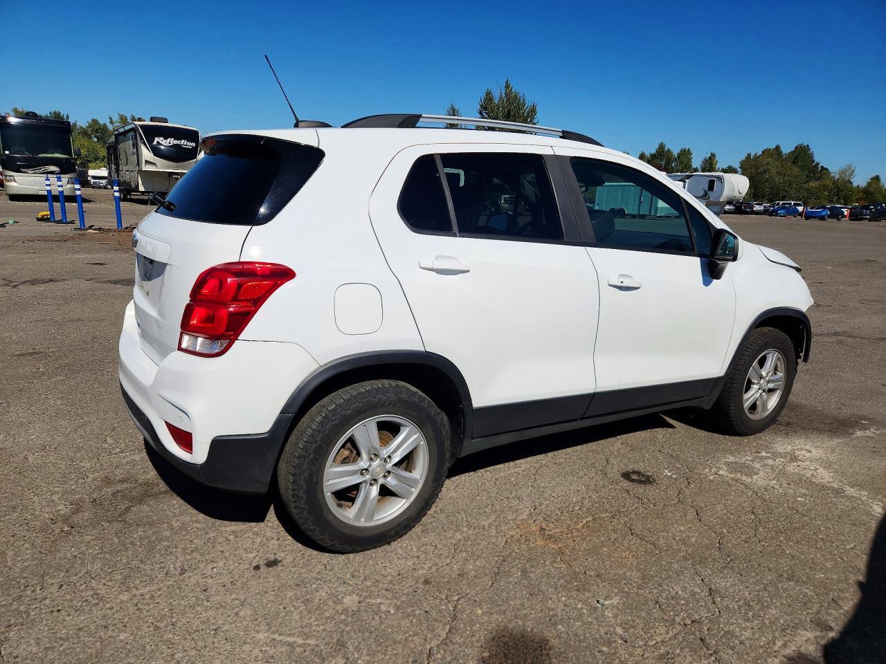 2022 Chevrolet Trax 1Lt - Фото 3