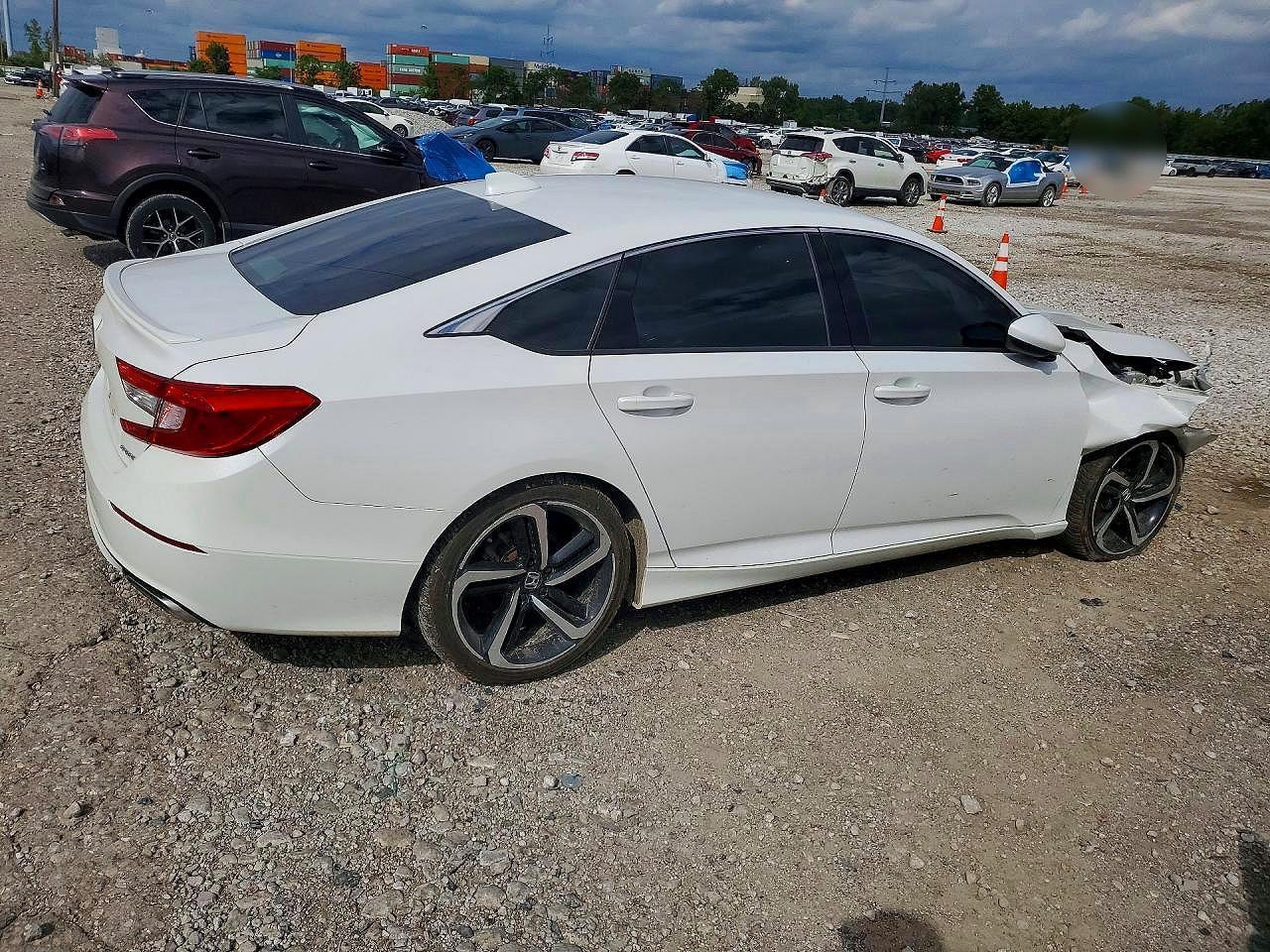 2019 Honda Accord Sport - Image 3