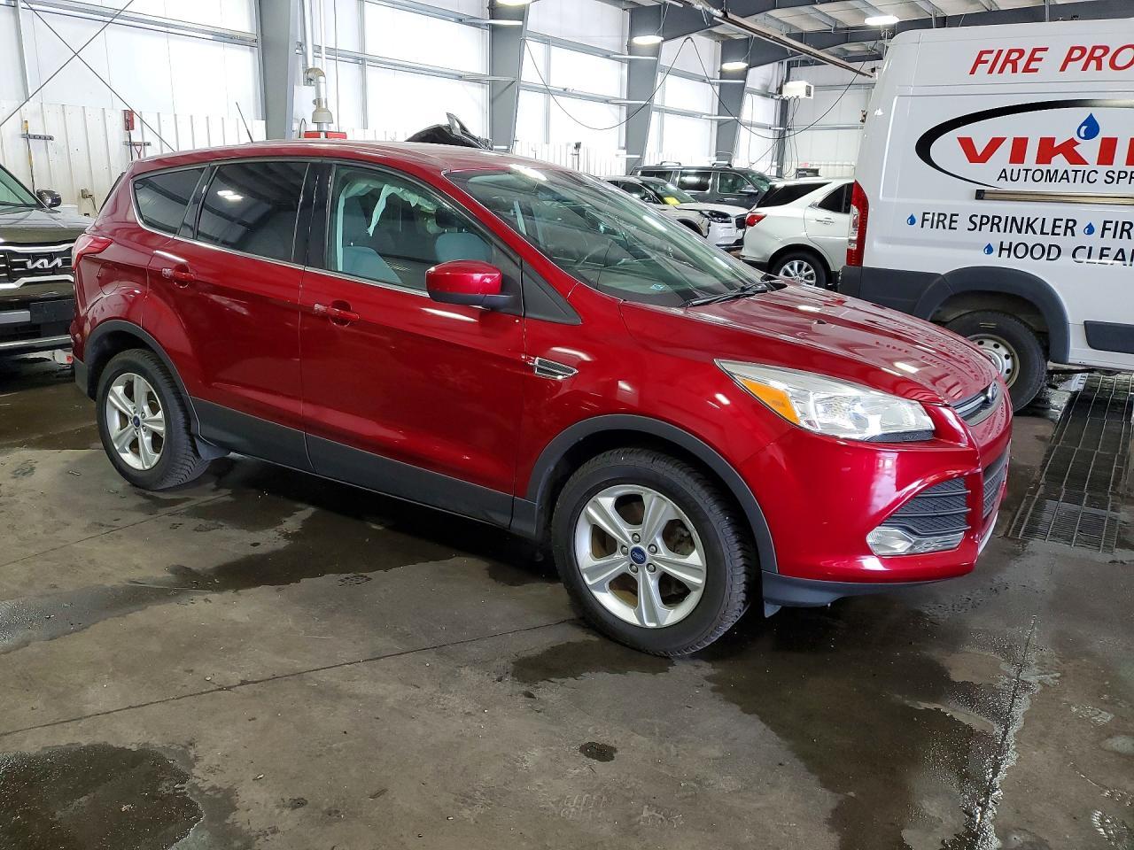 2013 Ford Escape Se - Фото 4