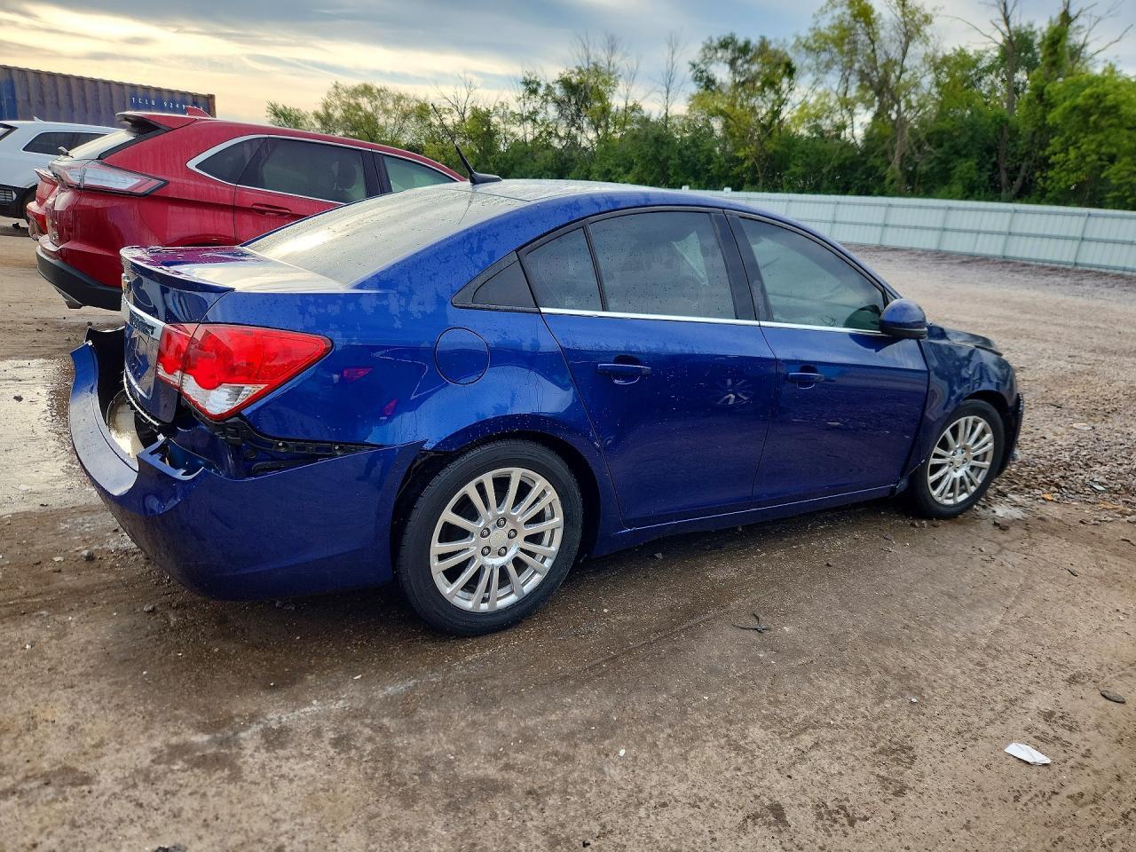 2013 Chevrolet Cruze Eco - Фото 3