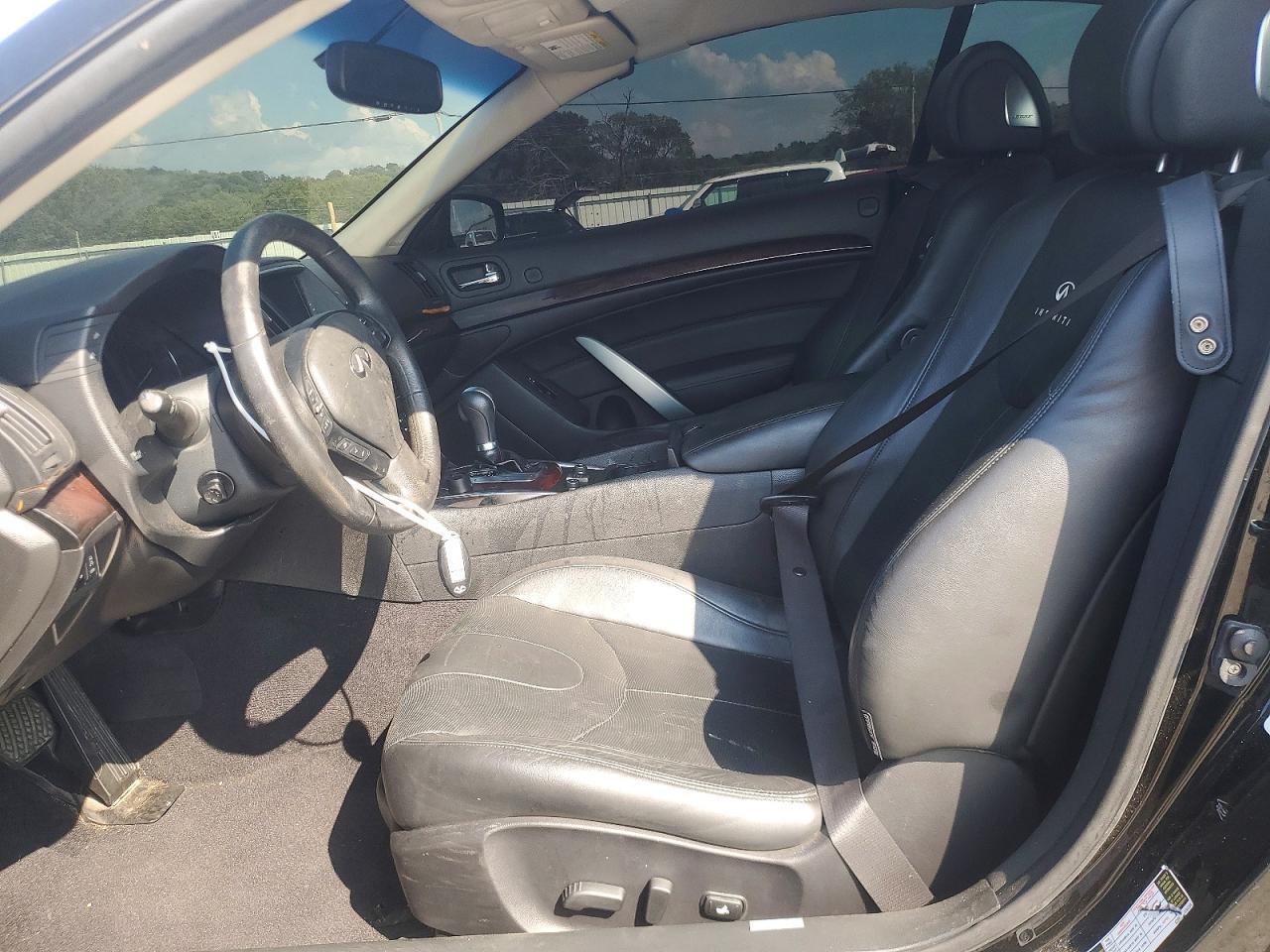 2010 Infiniti G37 Convertible Base - Image 7