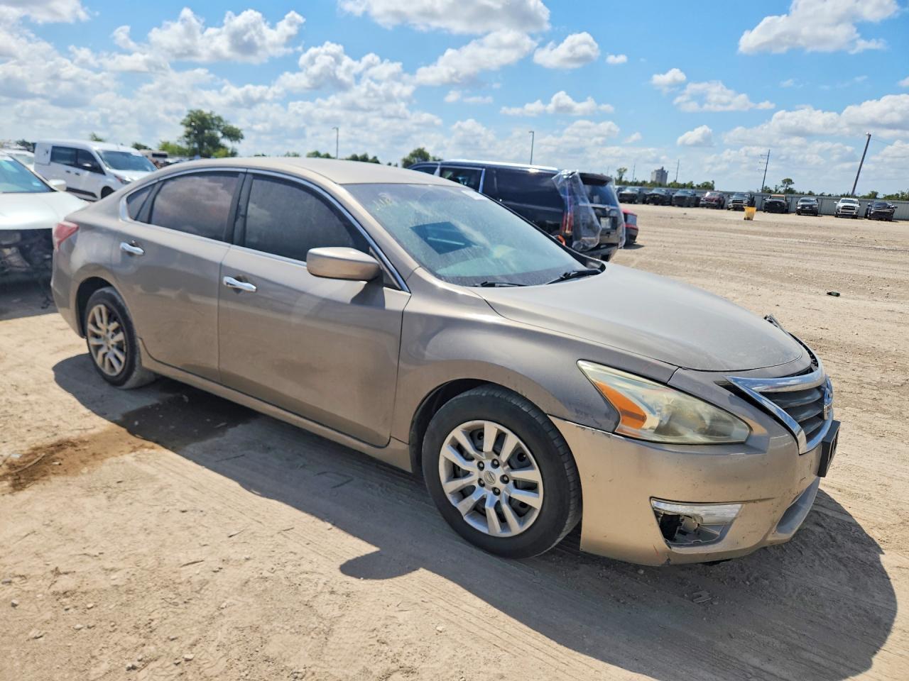 2013 Nissan Altima 2.5 - Фото 4