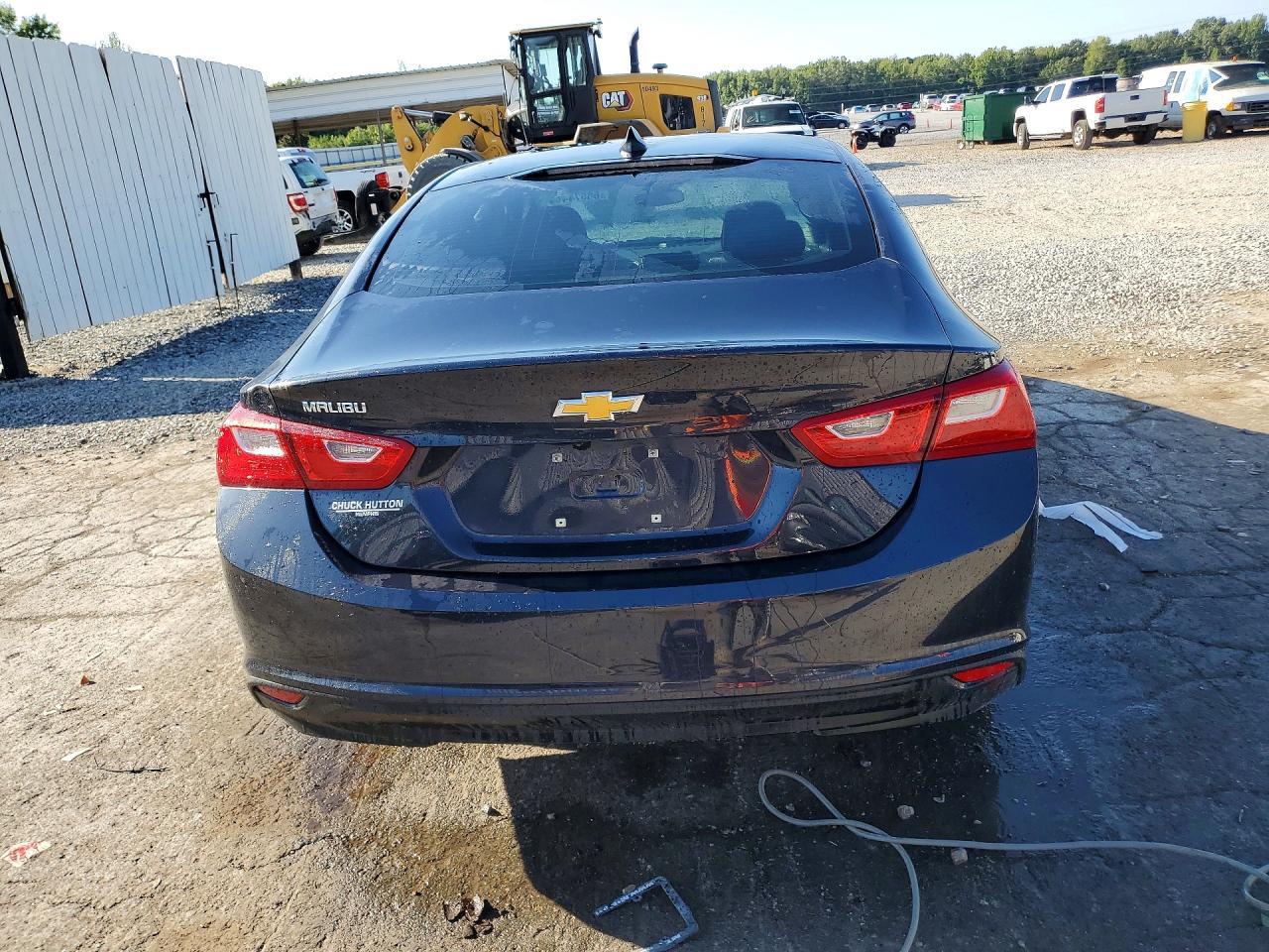 2022 Chevrolet Malibu Ls - Image 6