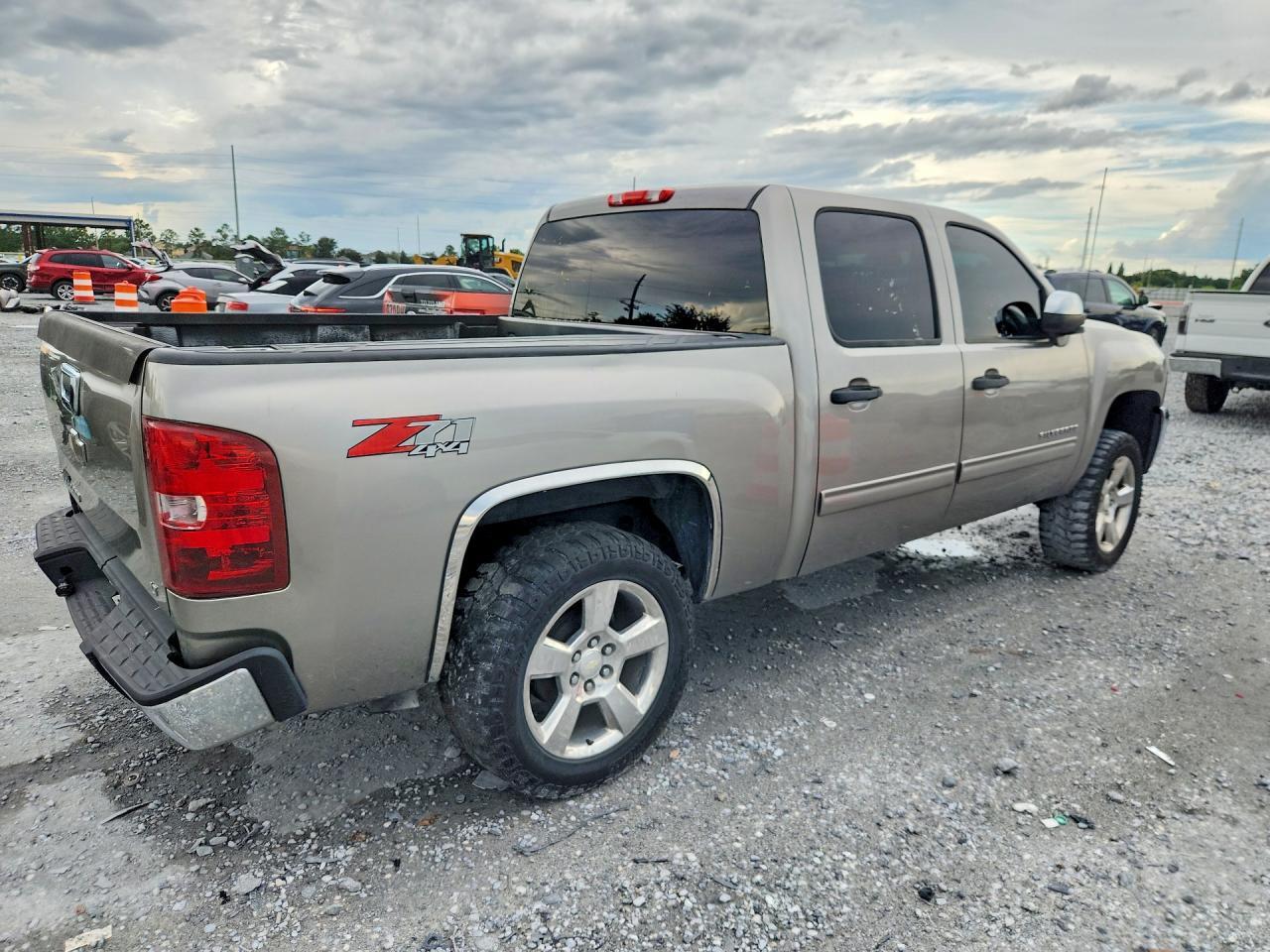 2012 Chevrolet Silverado K1500 Lt - Фото 3
