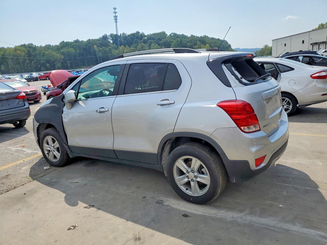 2018 Chevrolet Trax 1Lt - Фото 2