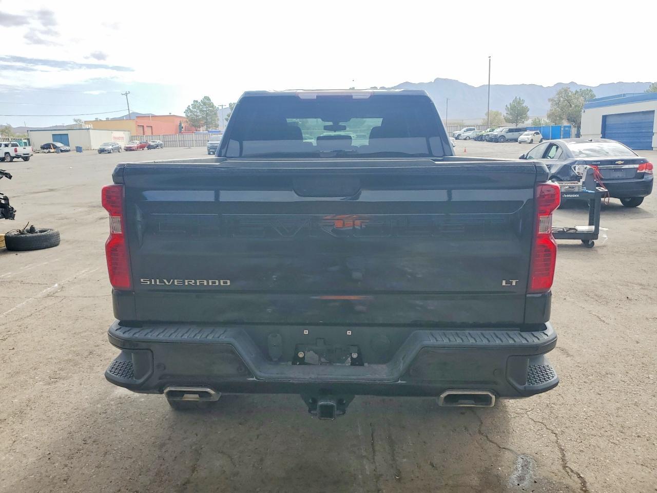 2022 Chevrolet 1500 - Image 6
