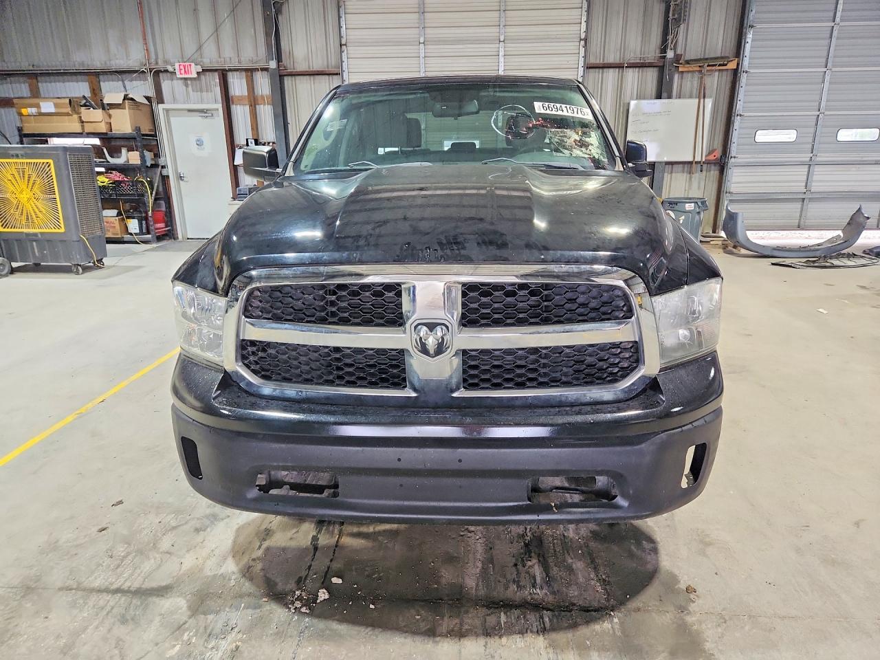 2015 Ram 1500 St - Image 5