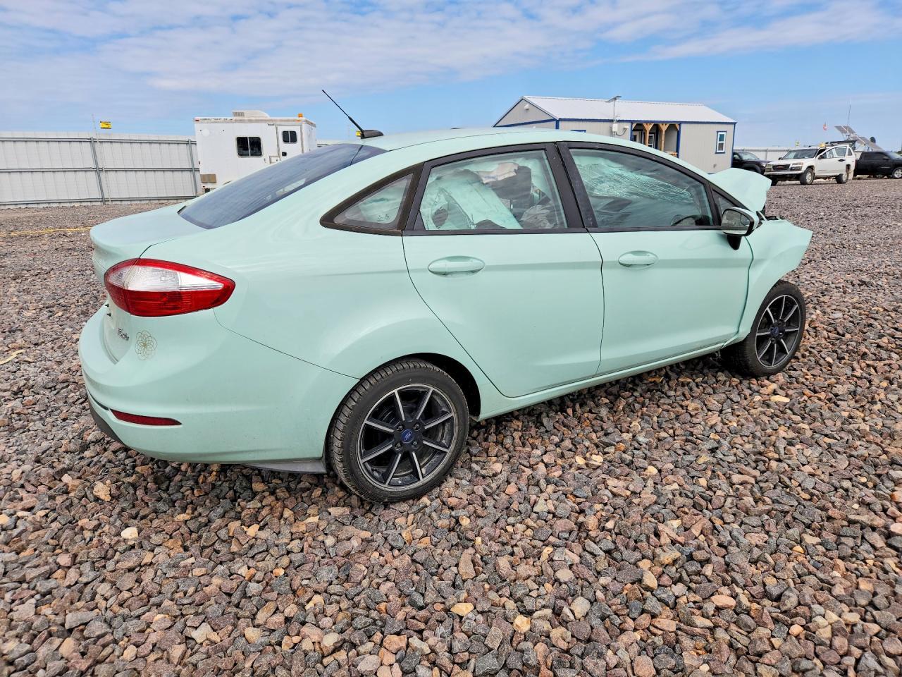 2017 Ford Fiesta Se - Фото 3