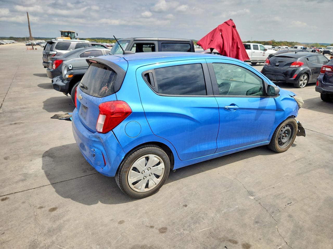 2017 Chevrolet Spark Ls - Image 3
