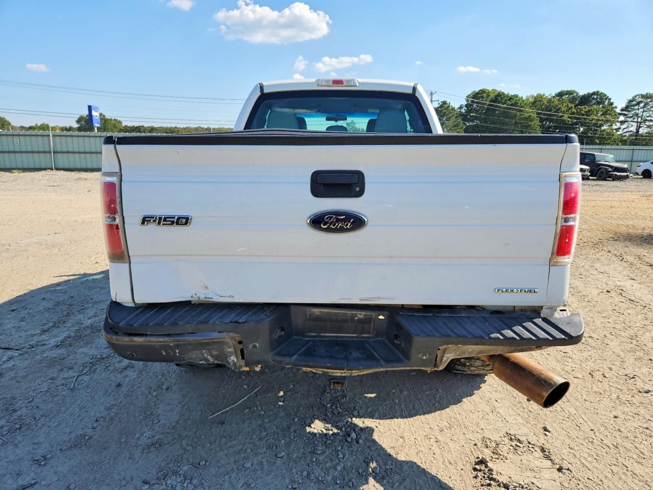 2013 Ford F150 Super Cab - Фото 6