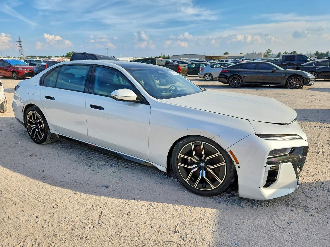 2025 BMW 740 Xi - Фото 4