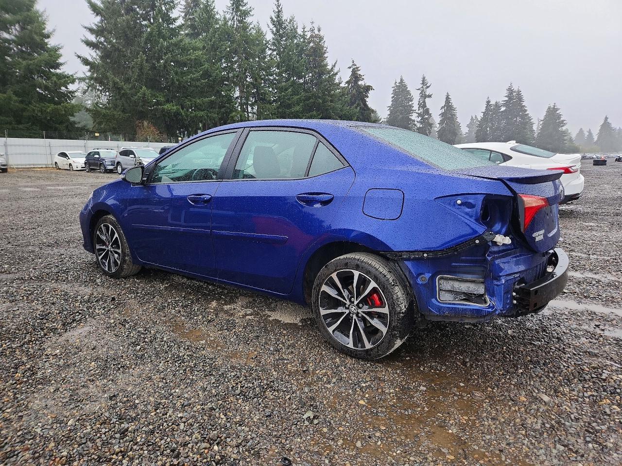 2017 Toyota Corolla Se - Фото 2