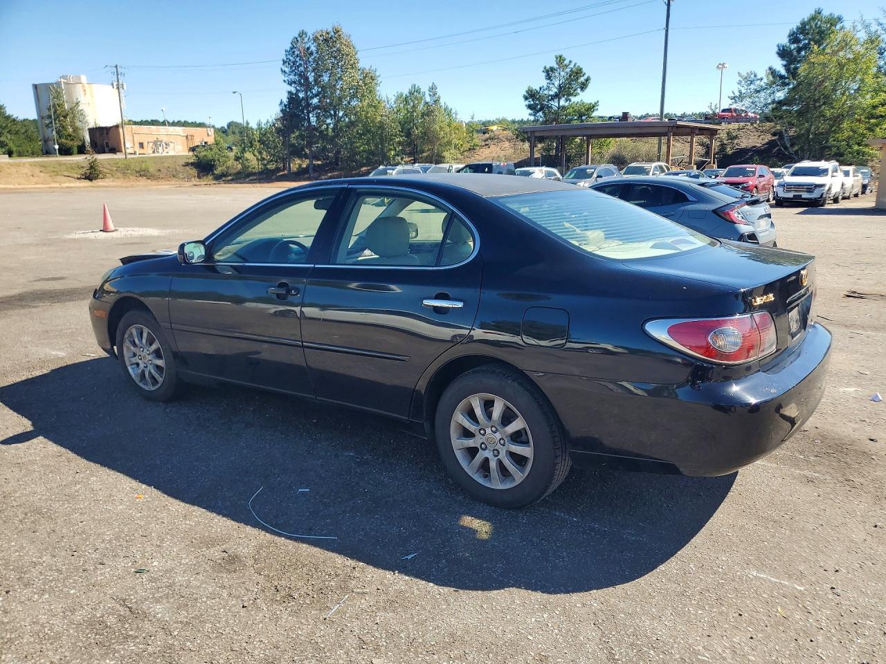 2004 Lexus Es 330 Base - Image 2
