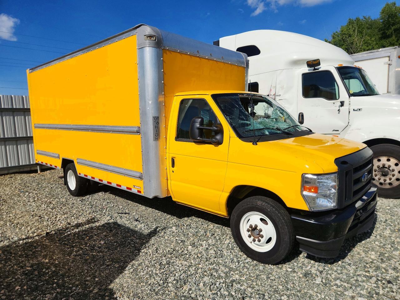 2024 Ford E350 Box Truck - Фото 4