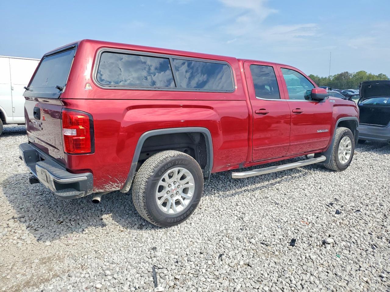 2018 GMC Sierra K1500 Sle - Фото 3