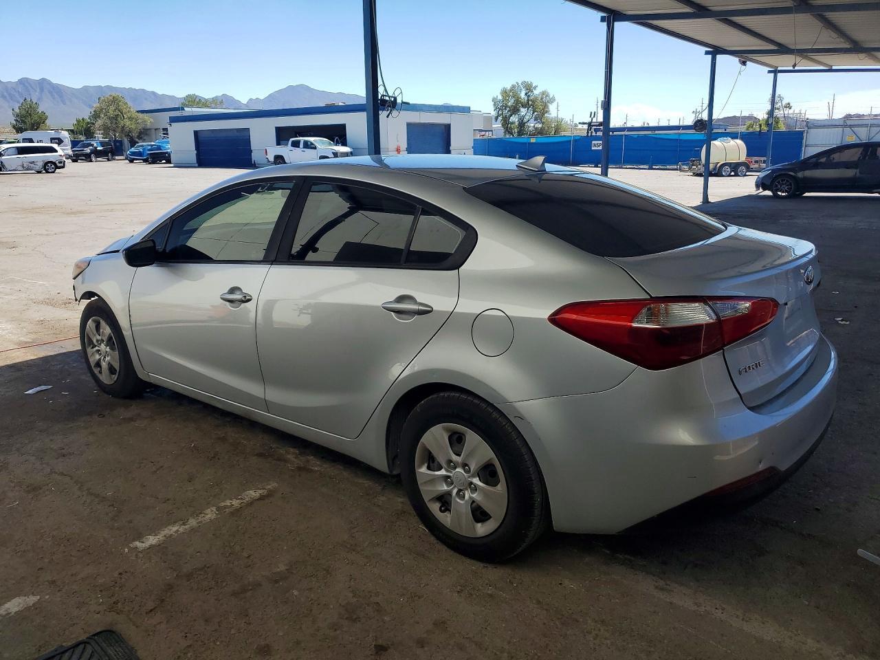 2016 Kia Forte Lx - Фото 2