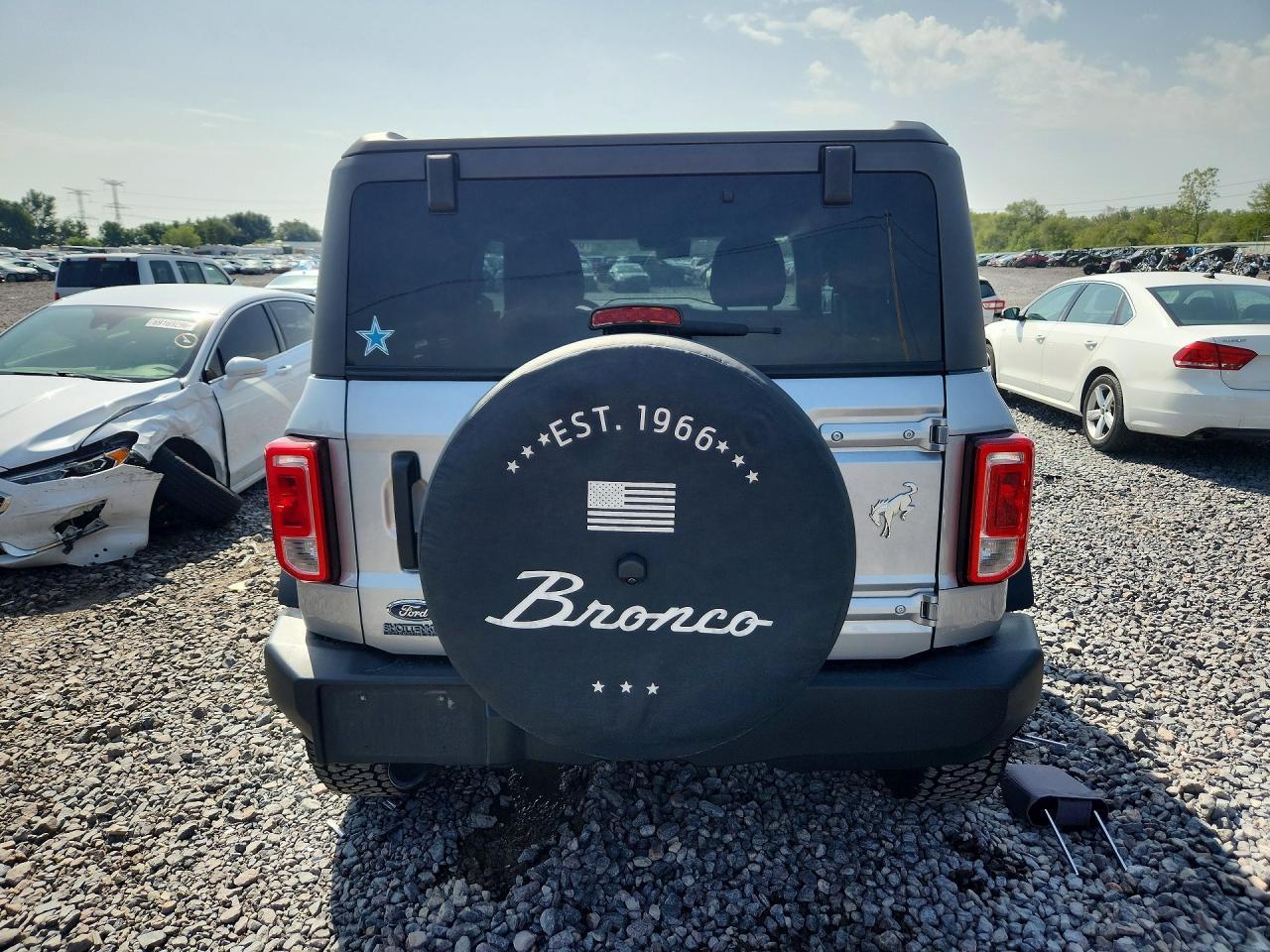2022 Ford Bronco Base - Image 6
