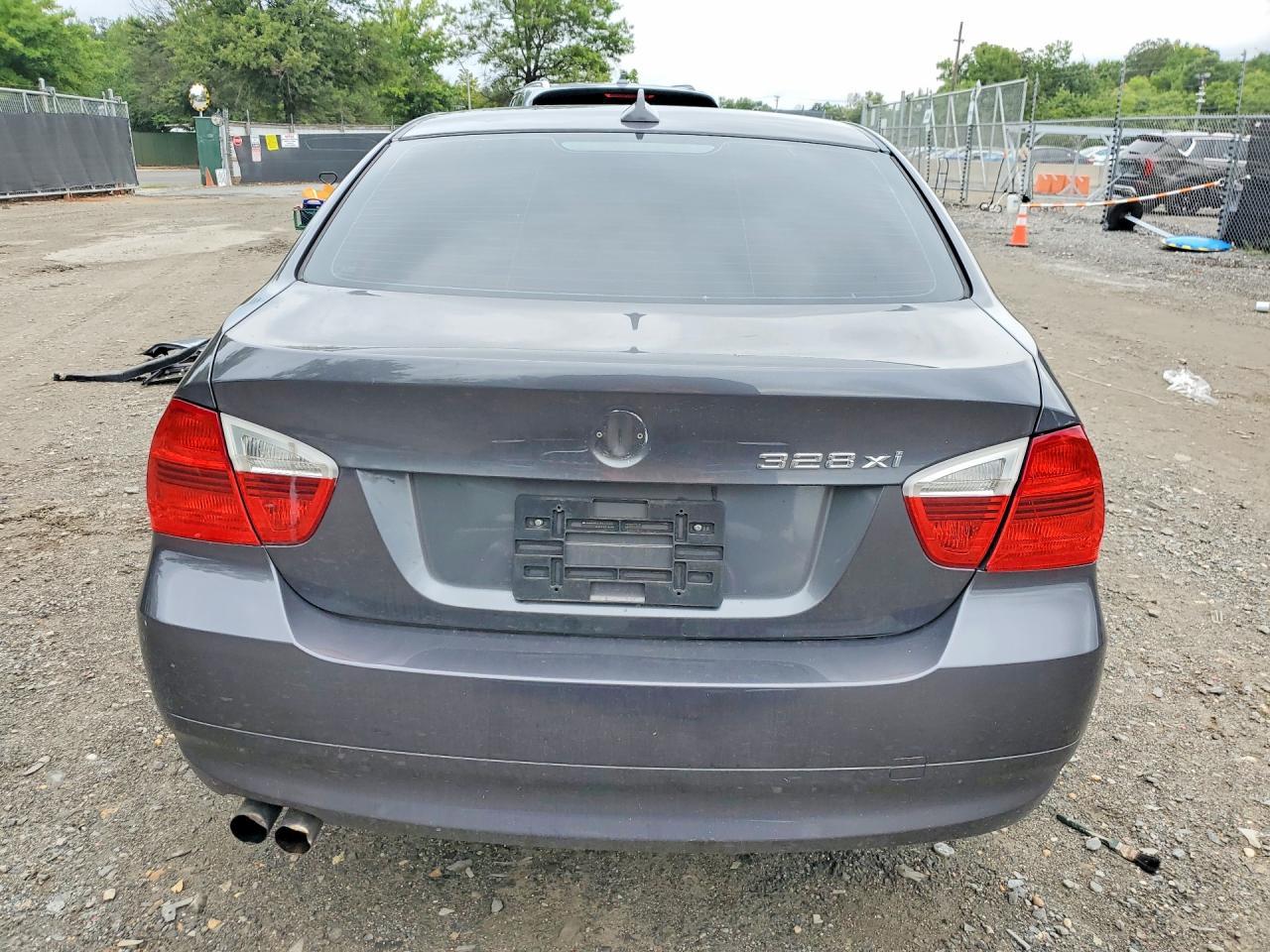 2008 BMW 328 Xi - Image 6