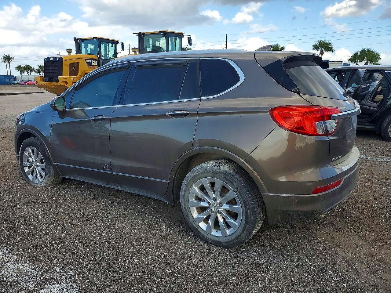 2018 Buick Envision Essence - Фото 2