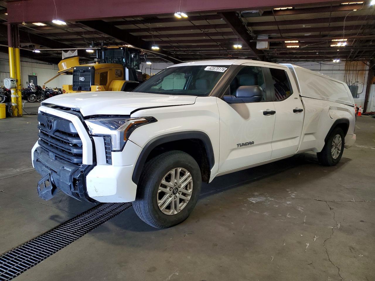 2025 Toyota Tundra Double Cab Sr5