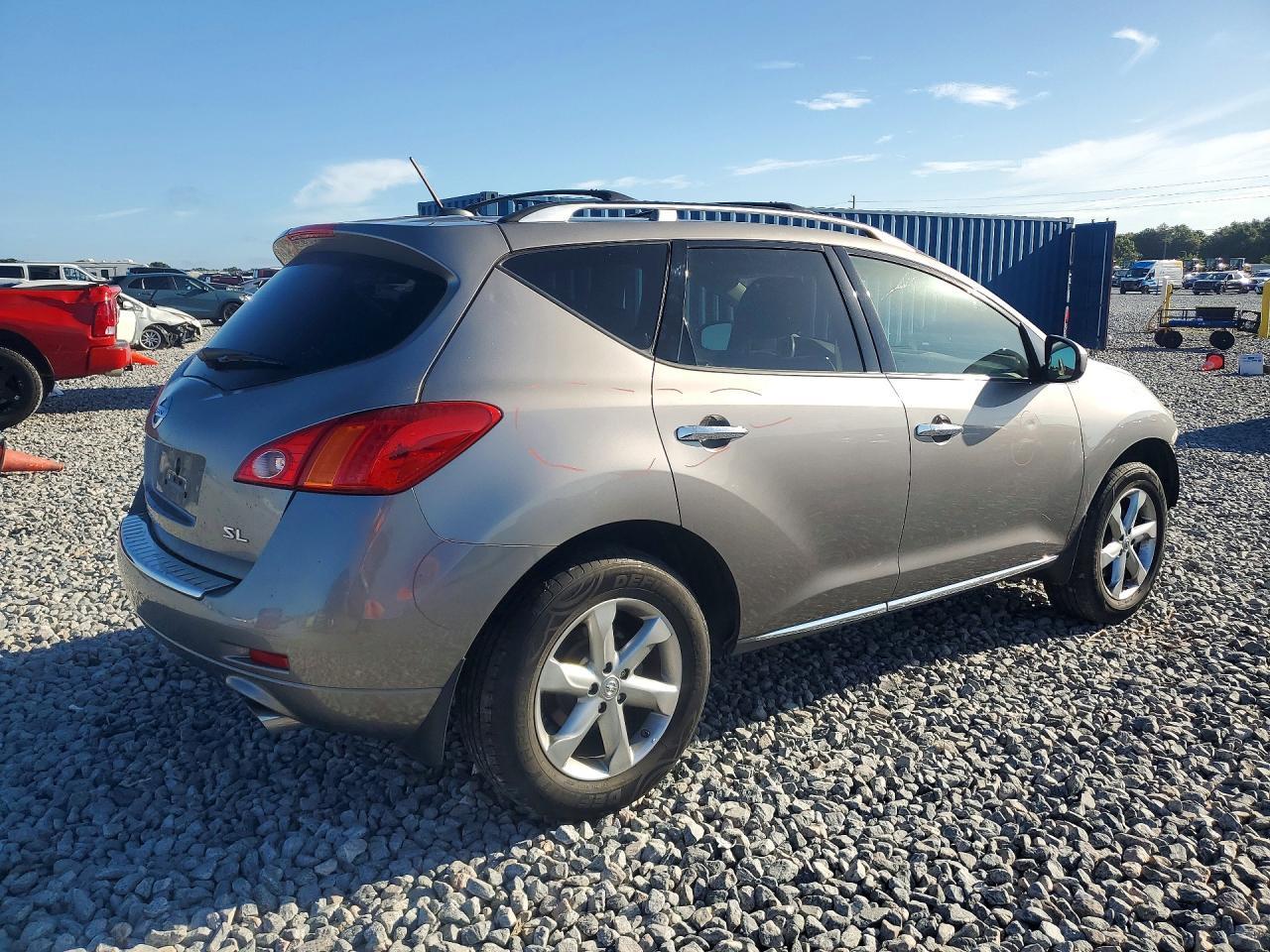 2009 Nissan Murano S - Image 3